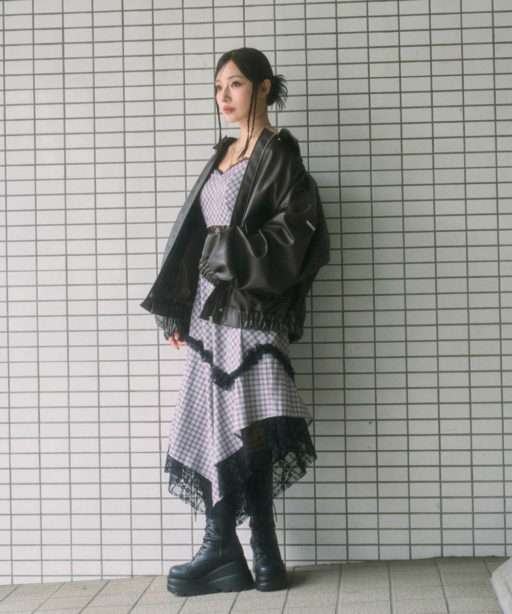 UNISEX フェイクレザーキルティングブルゾン