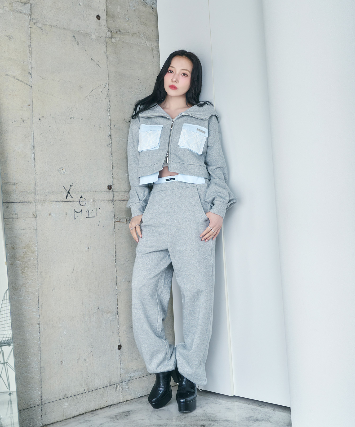 シャツポケットラメパーカー スウェットパンツSET UP