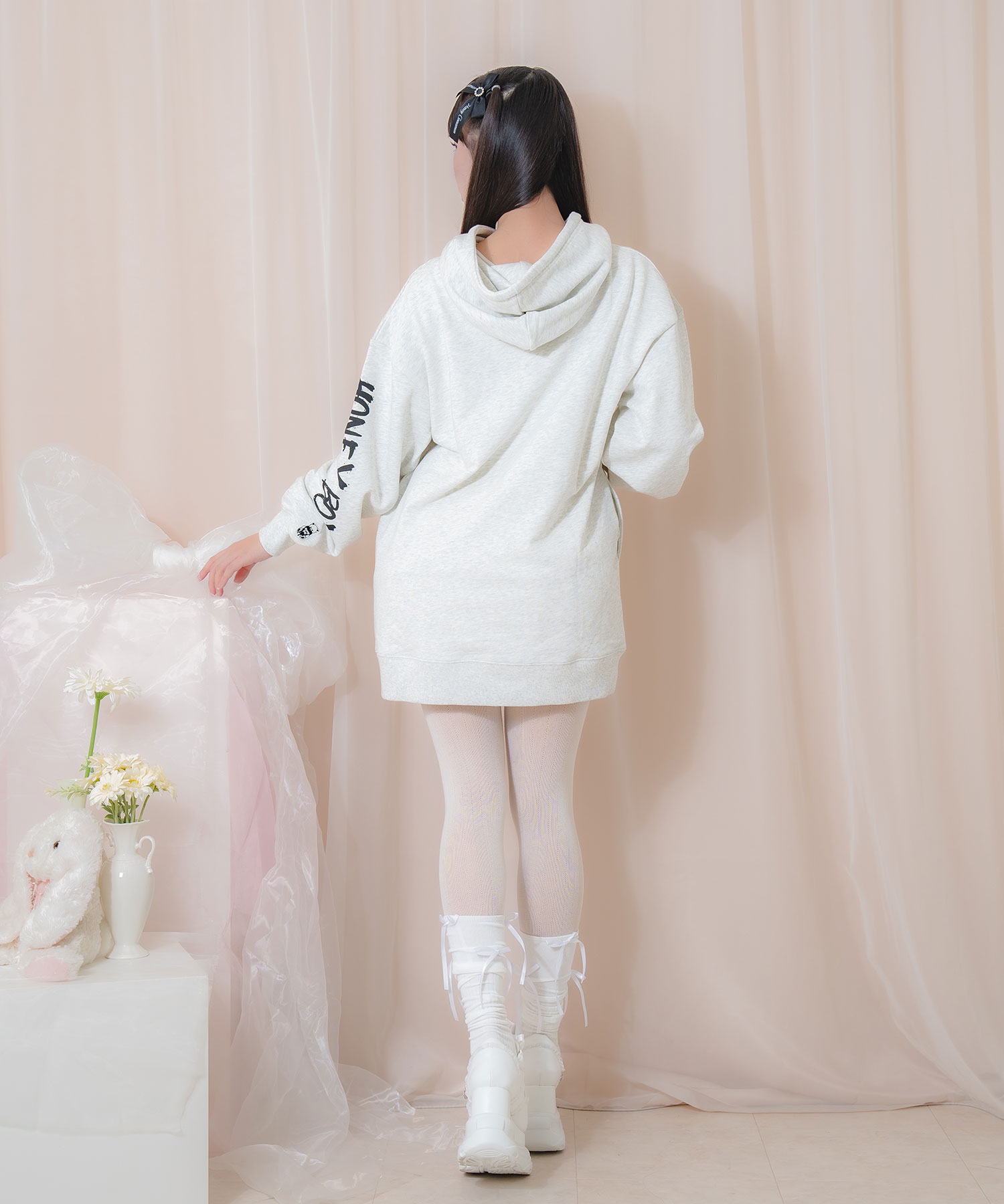 DEAD HONEYプルパーカー