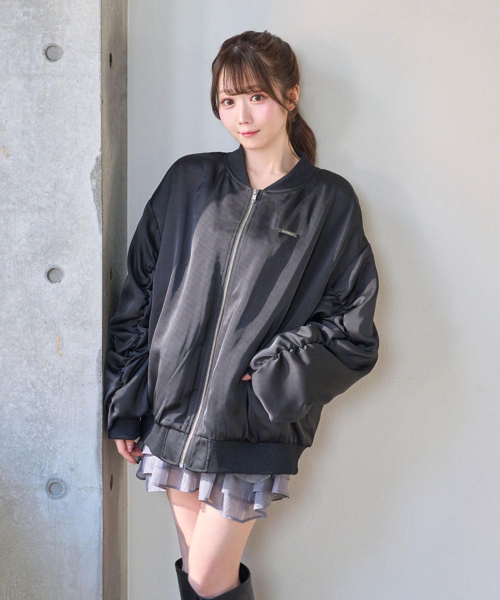 back emb shirring sleeve blouson