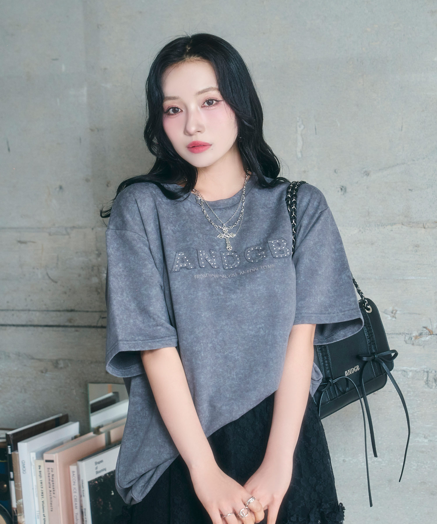 UNISEX スタッズケミカルT