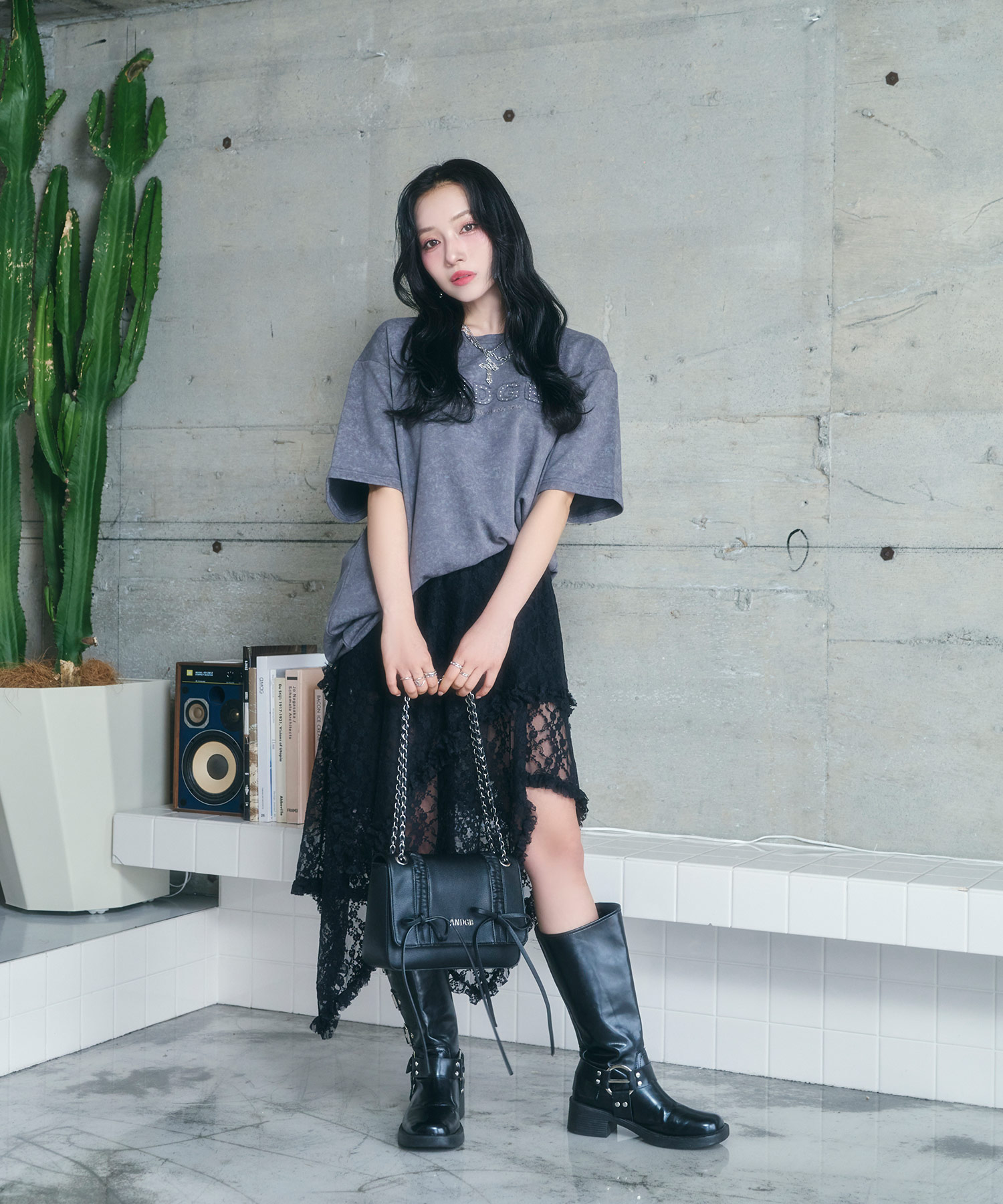 UNISEX スタッズケミカルT