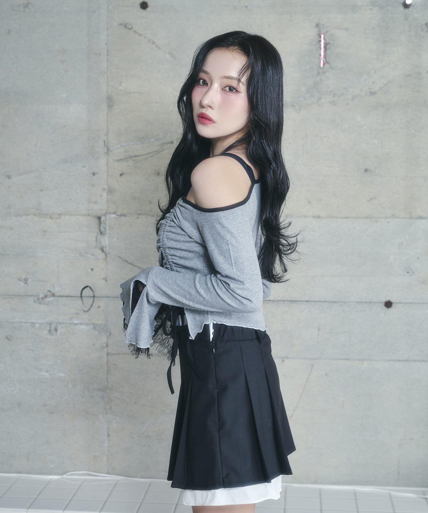 ギャザーリボンリブトップス