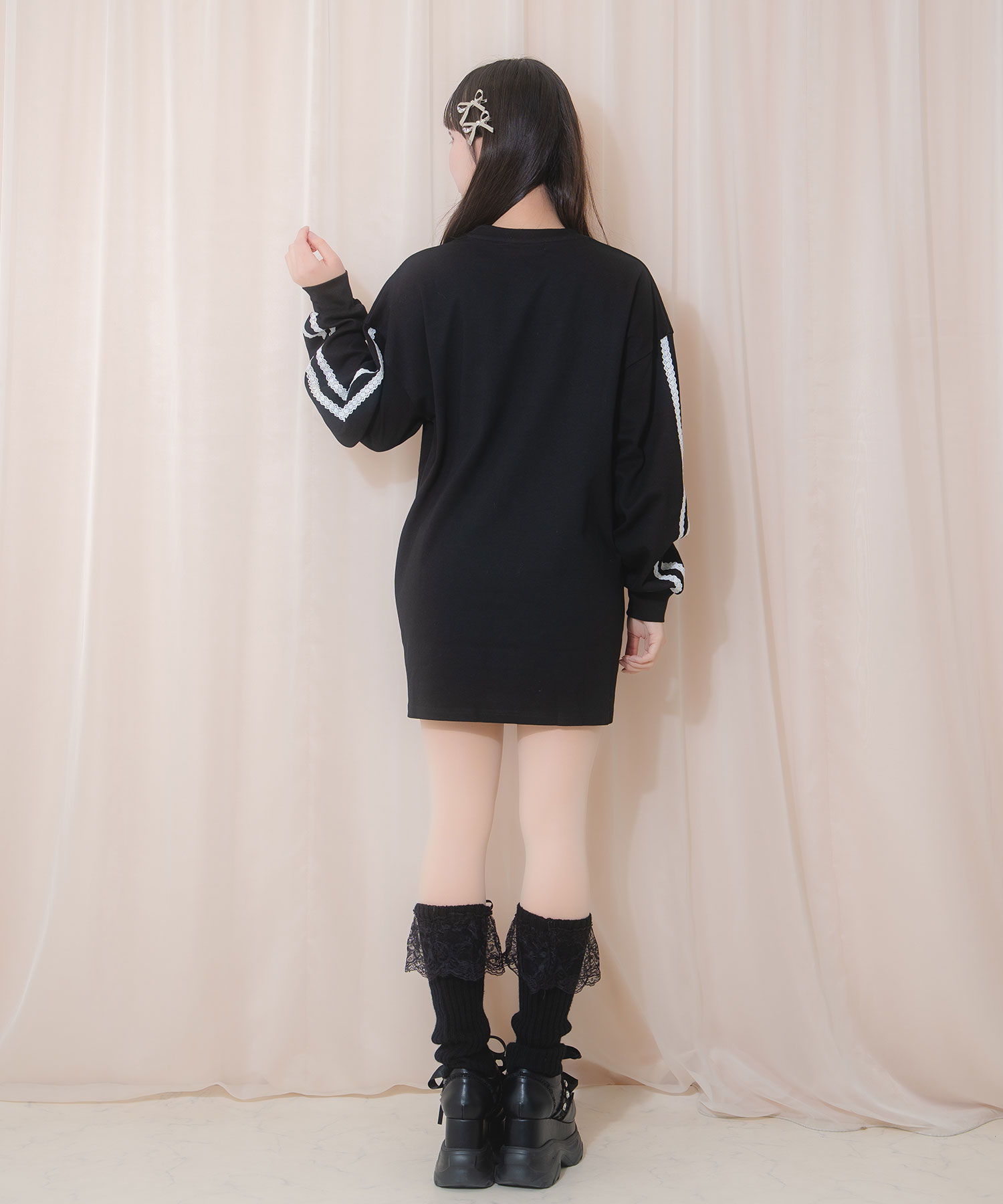 レースラインロゴ刺繍リボンロンT