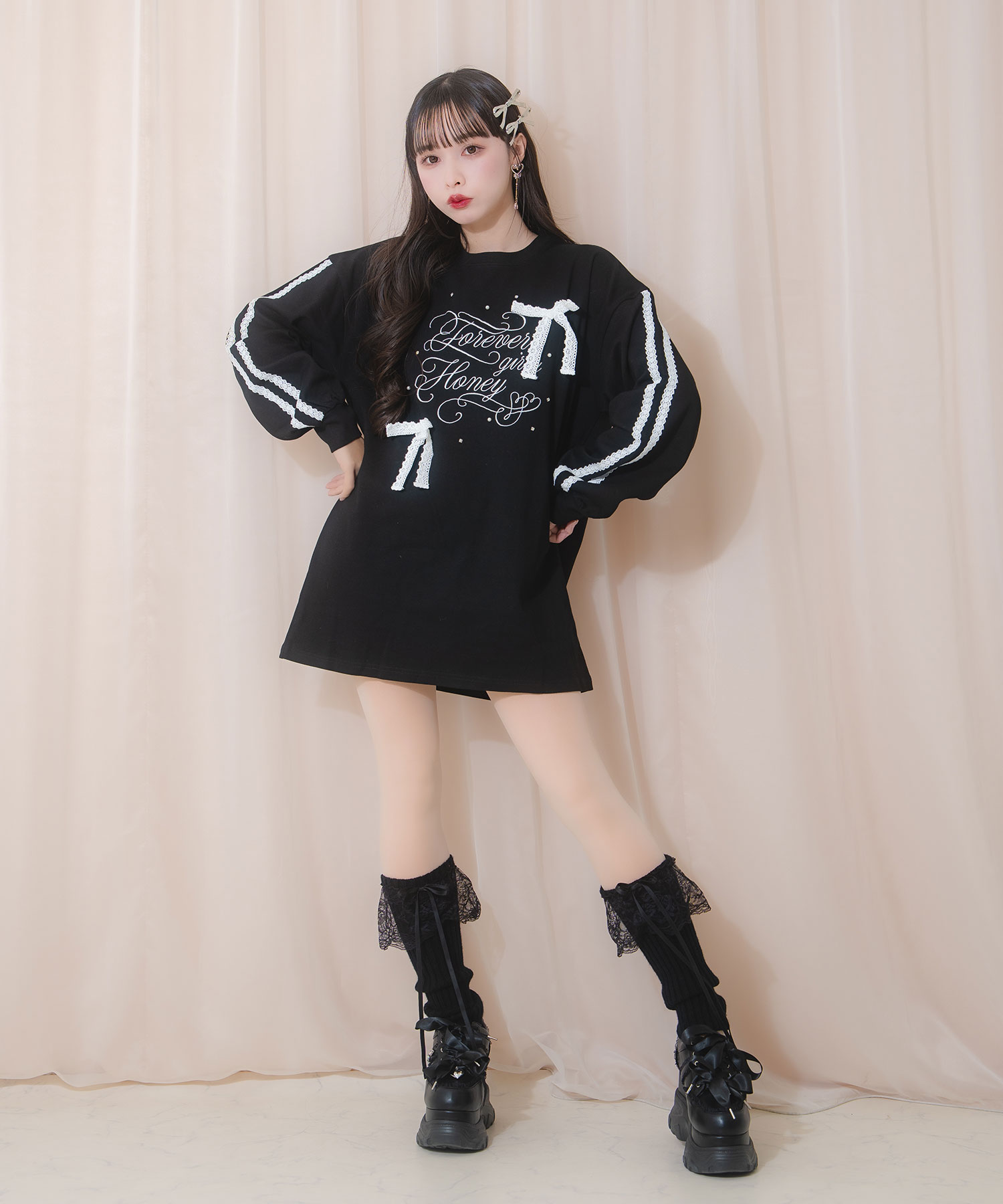 レースラインロゴ刺繍リボンロンT