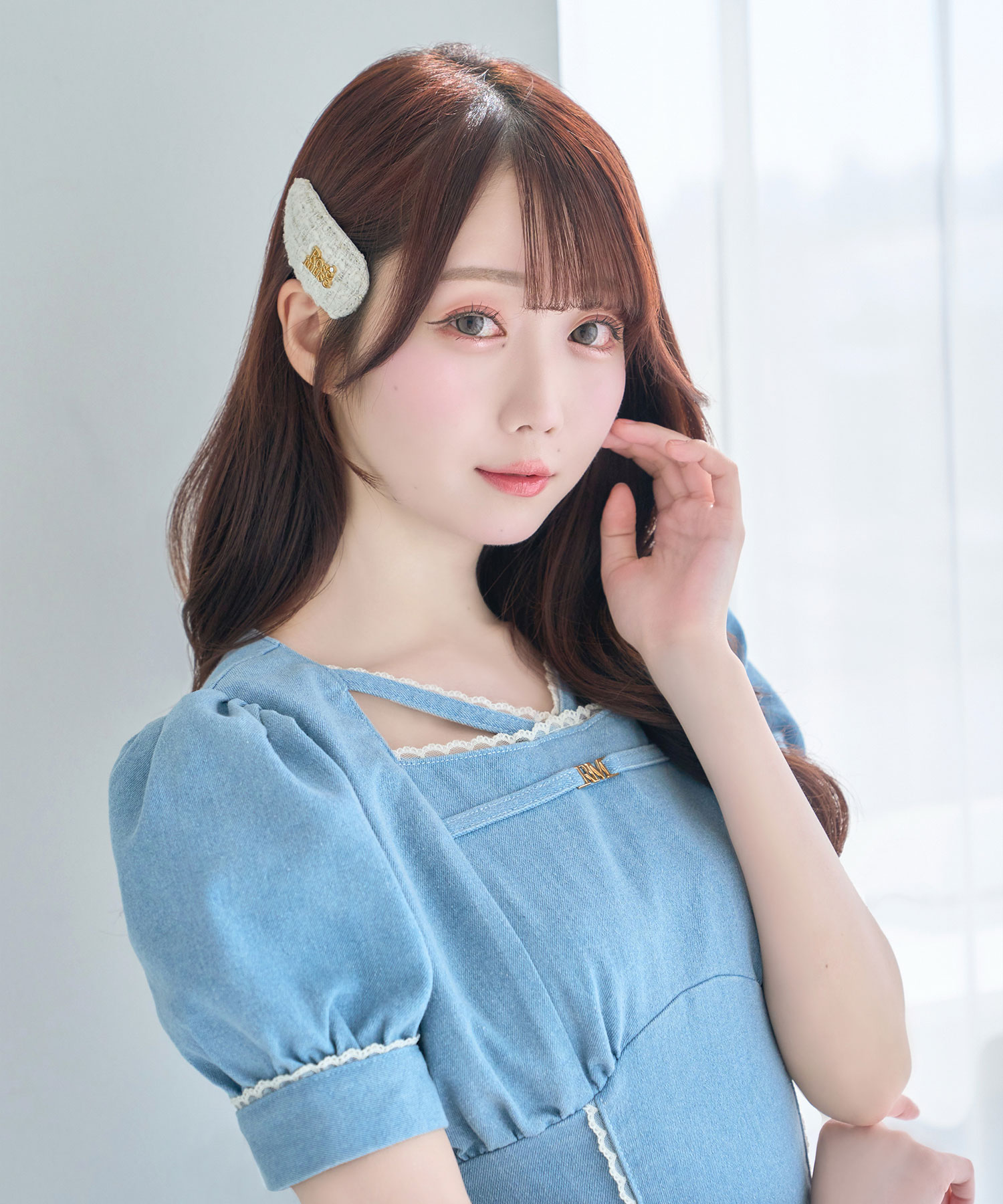 よく見る「芸能人が愛用 set pin hair chubby tweed – APARTMENT BUNNY ヘアアクセサリー