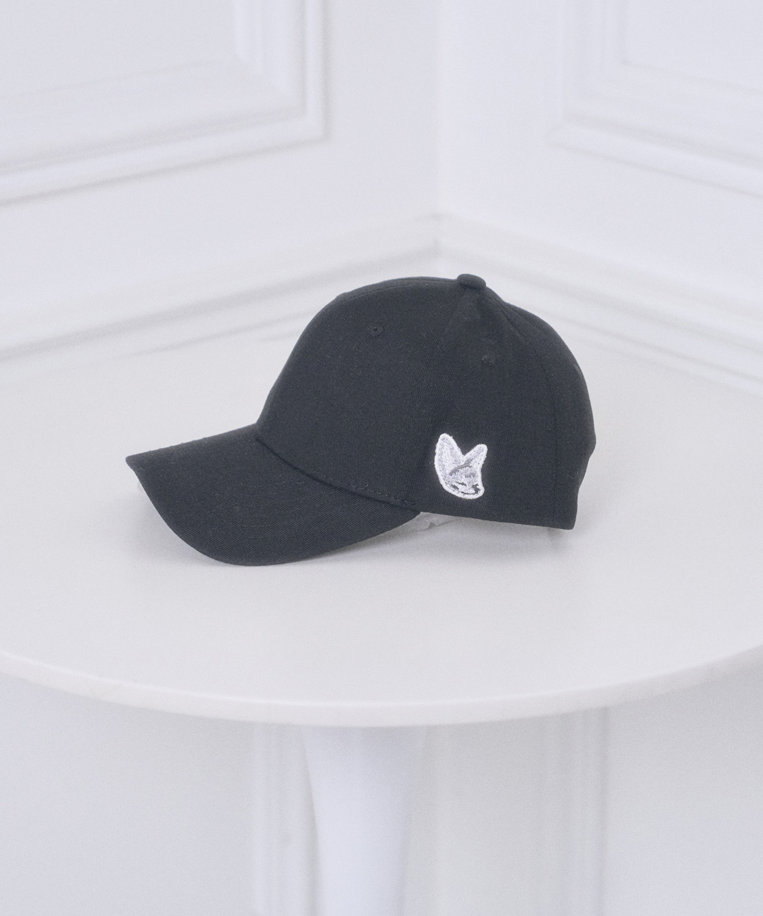 UNISEX フェネックワッペンピアスキャップ