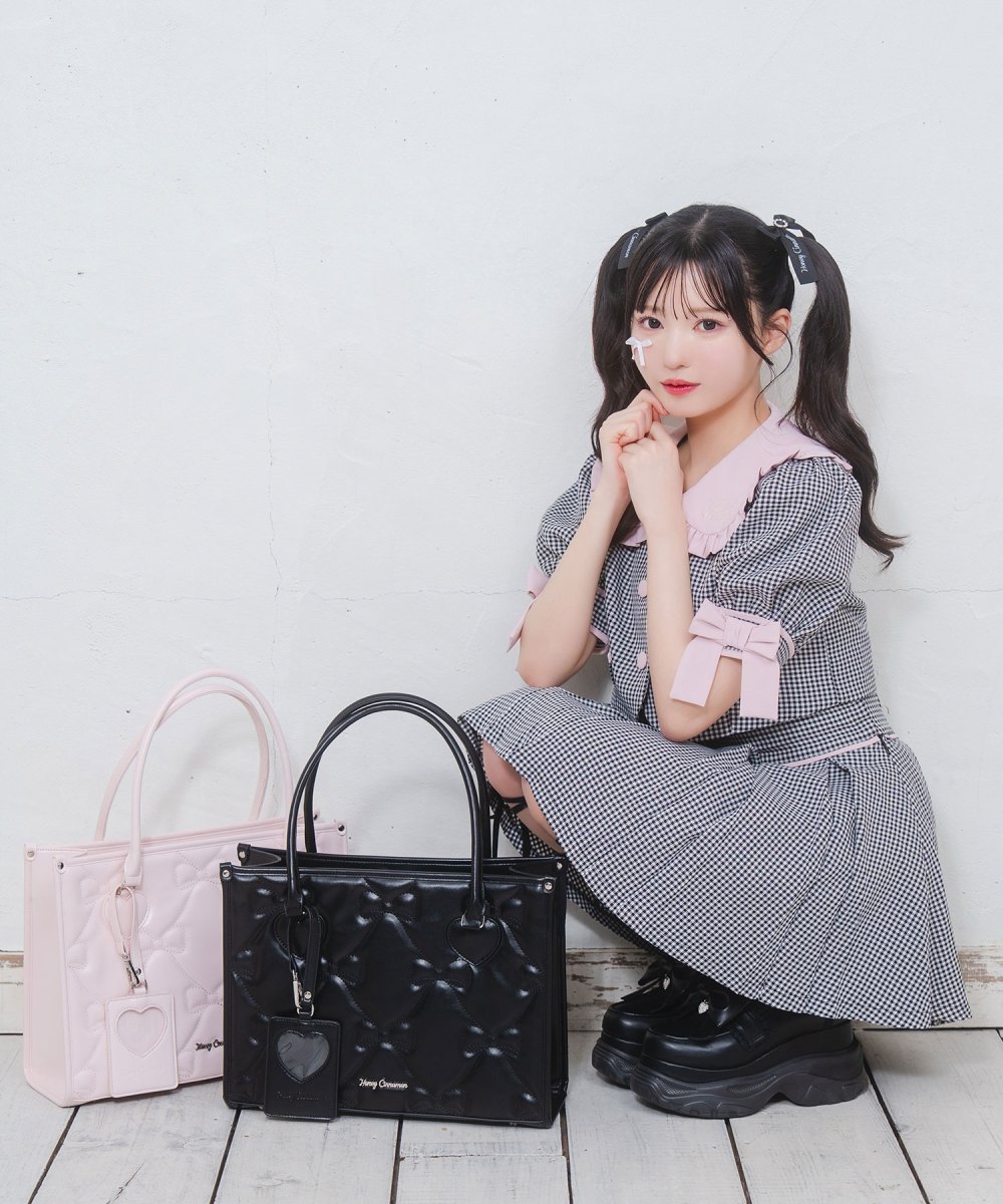 定期入れ付きキルティングトート