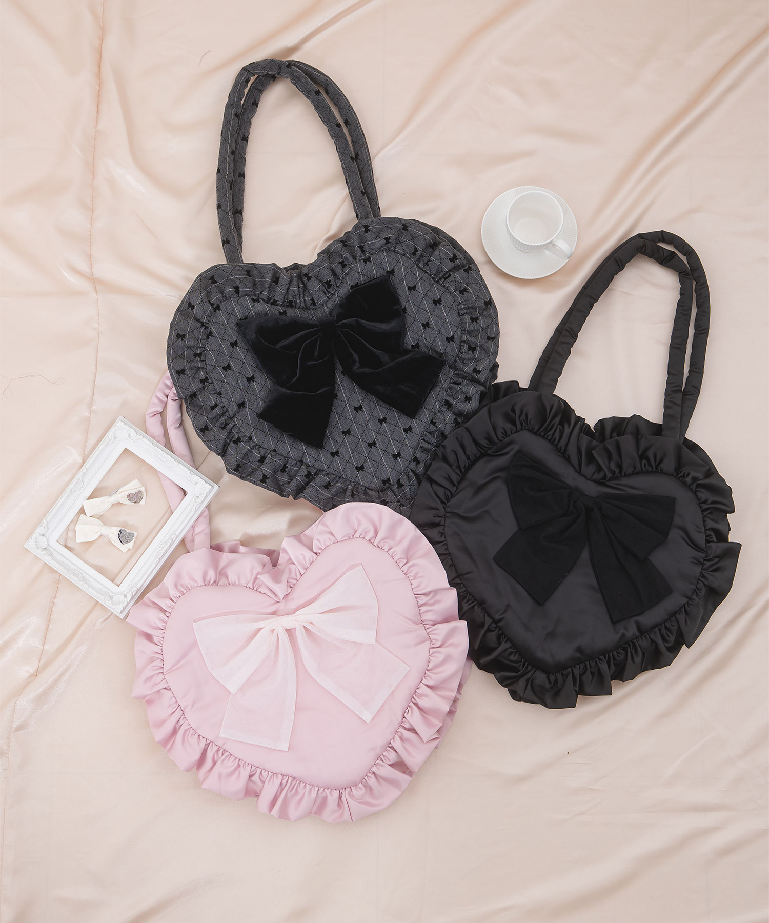 ビッグリボンハートトートバッグ