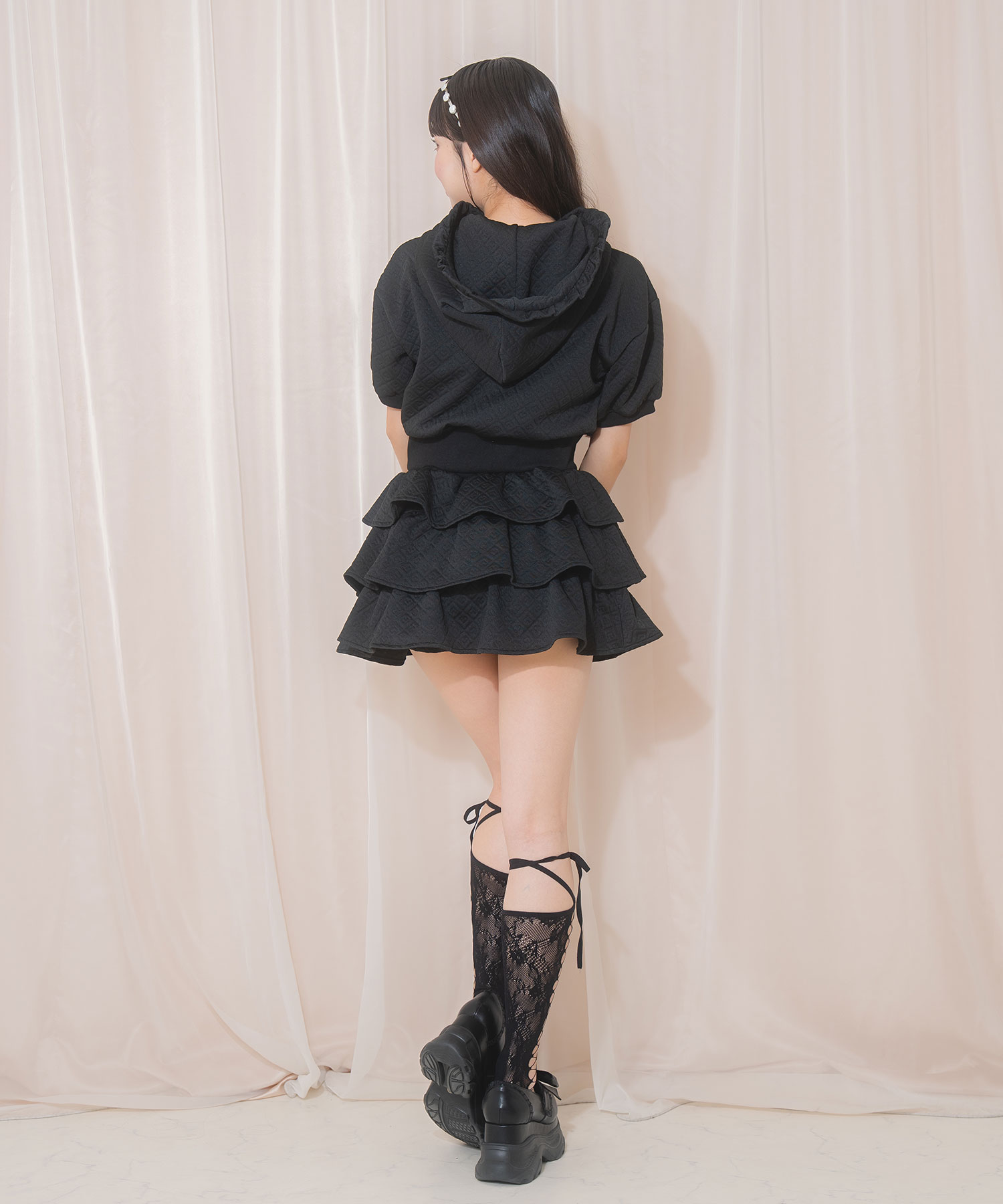 ロゴプレートパーカーセットアップ