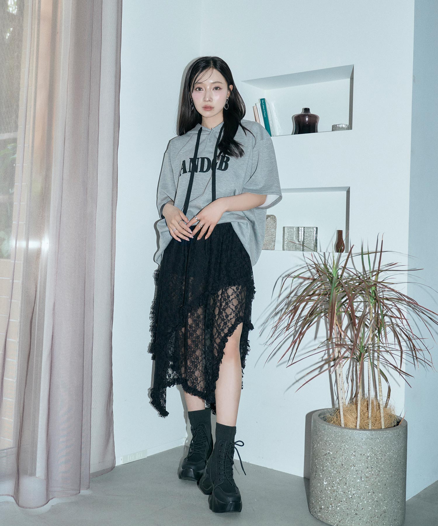 UNISEX ポンチプルパーカー