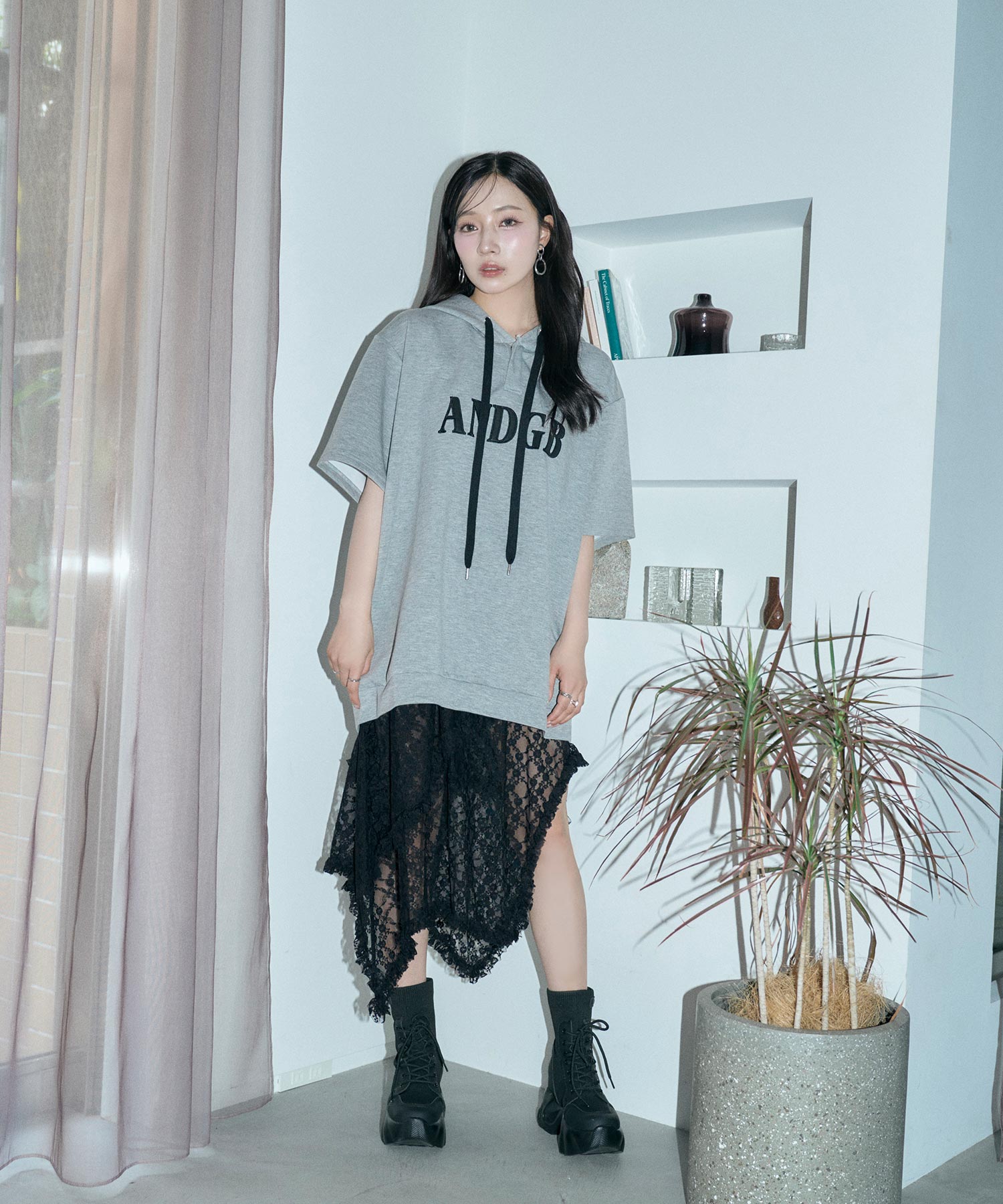 UNISEX ポンチプルパーカー