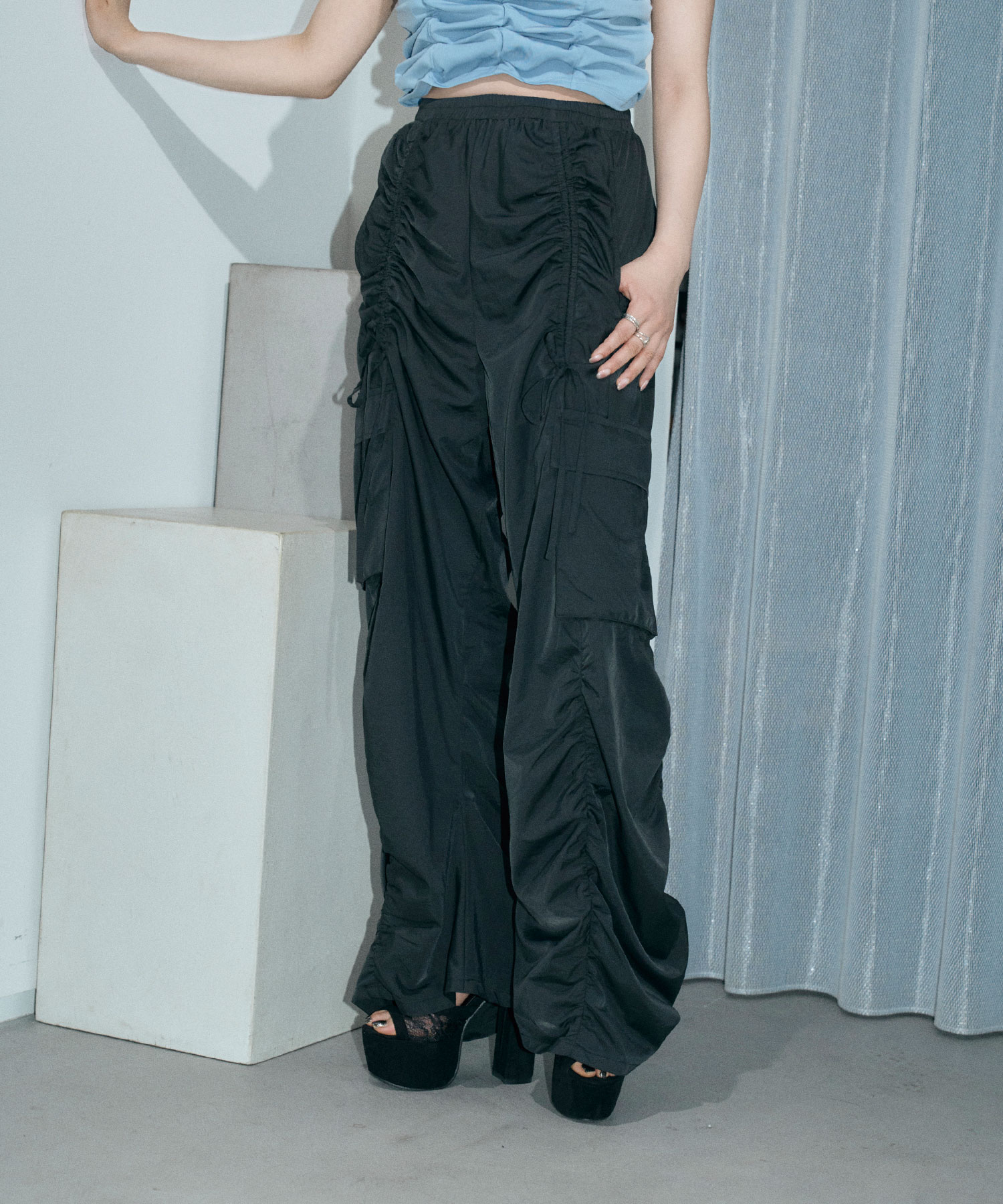 ギャザーリボンカーゴパンツ