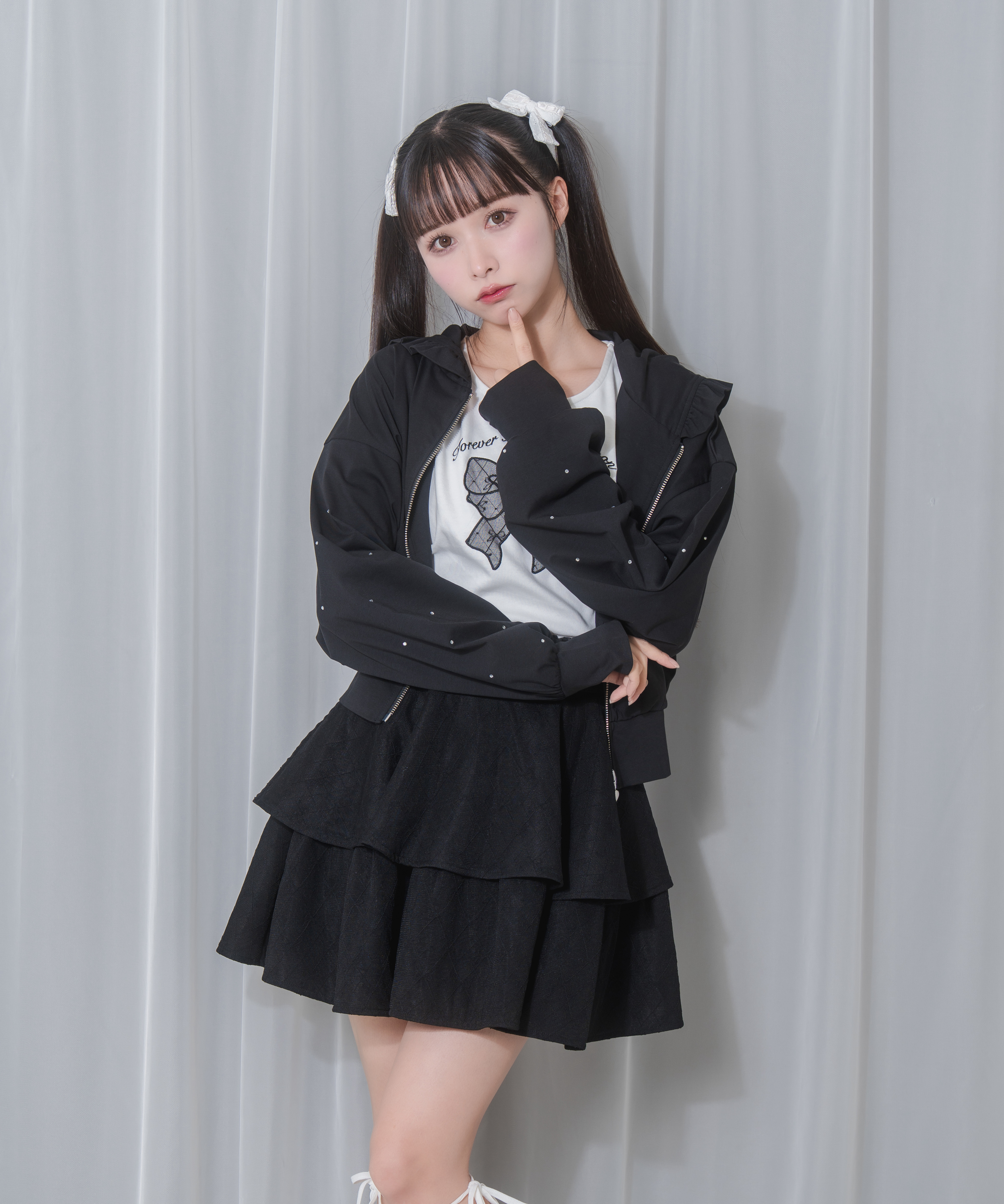 袖ラインストーンUVカットパーカー