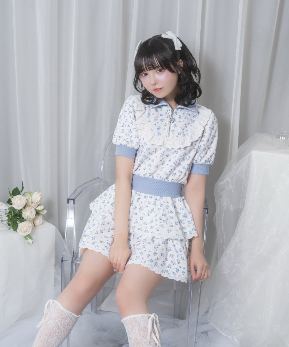 花柄ハーフジップワンピース
