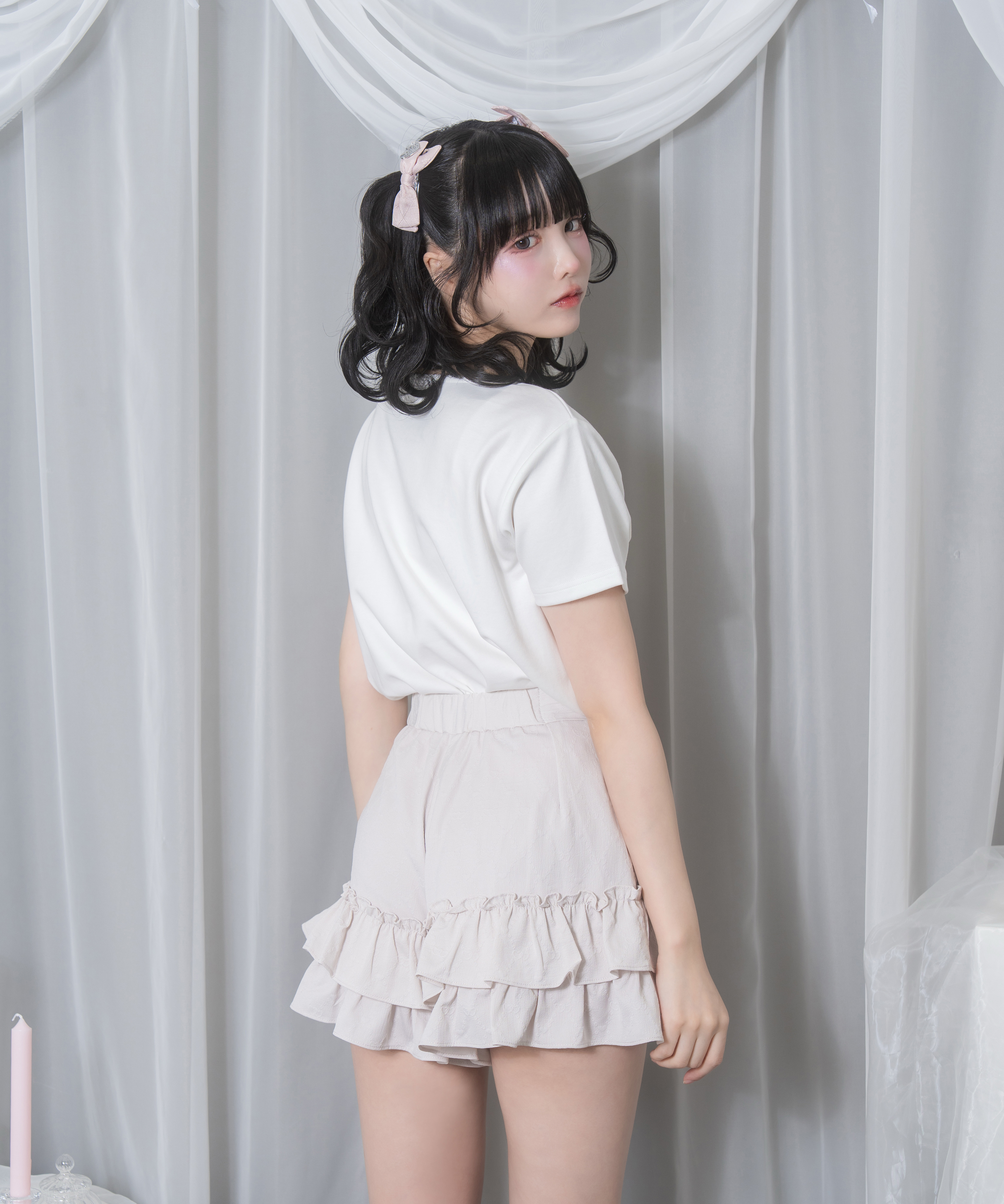 ロゴ刺繍リボンパールTシャツ