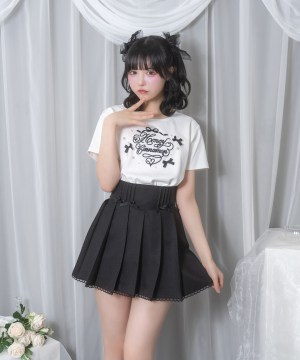 ロゴ刺繍リボンパールTシャツ