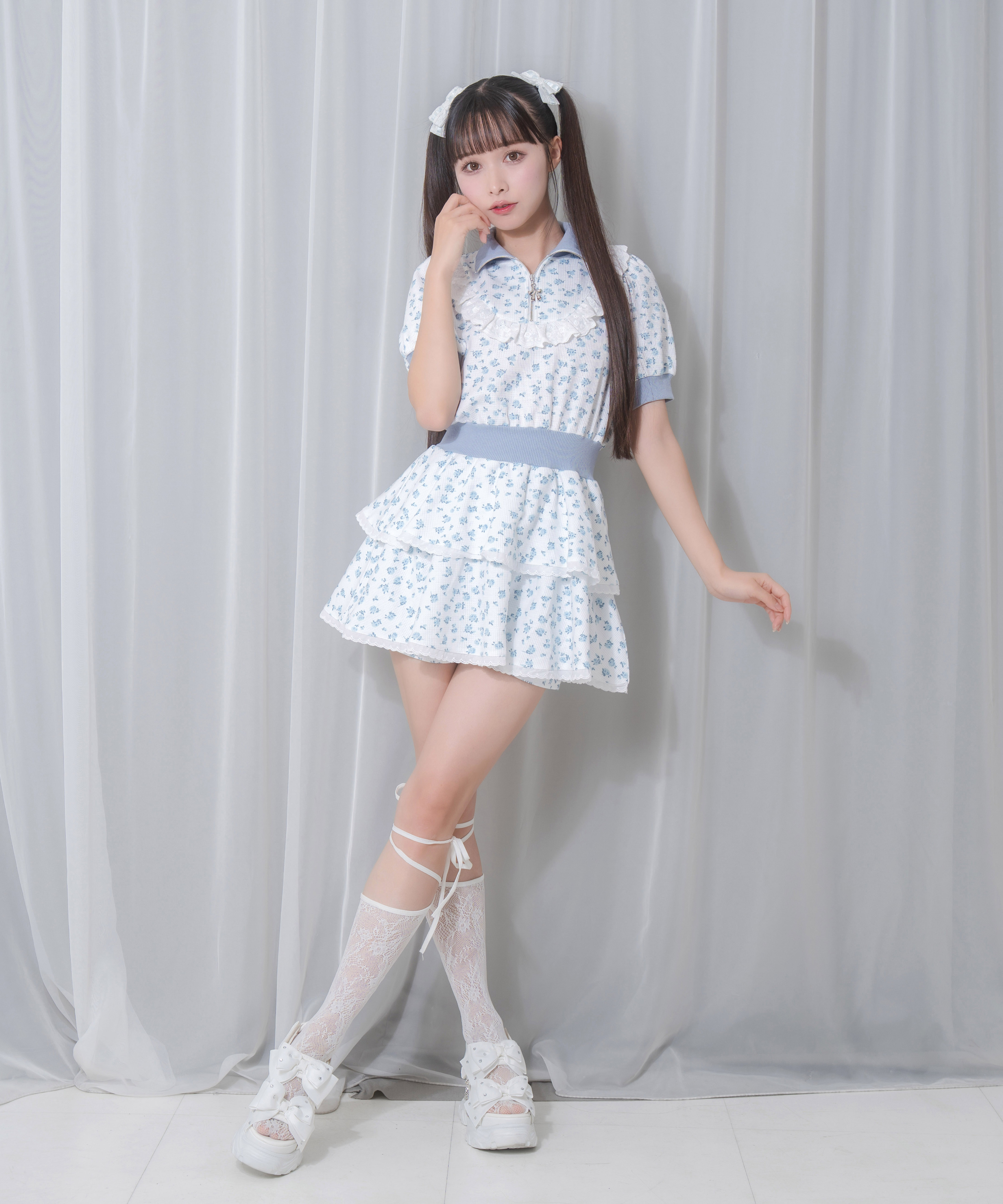 花柄ハーフジップワンピース