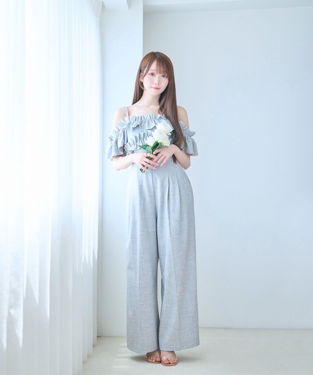 off shoulder frills romper