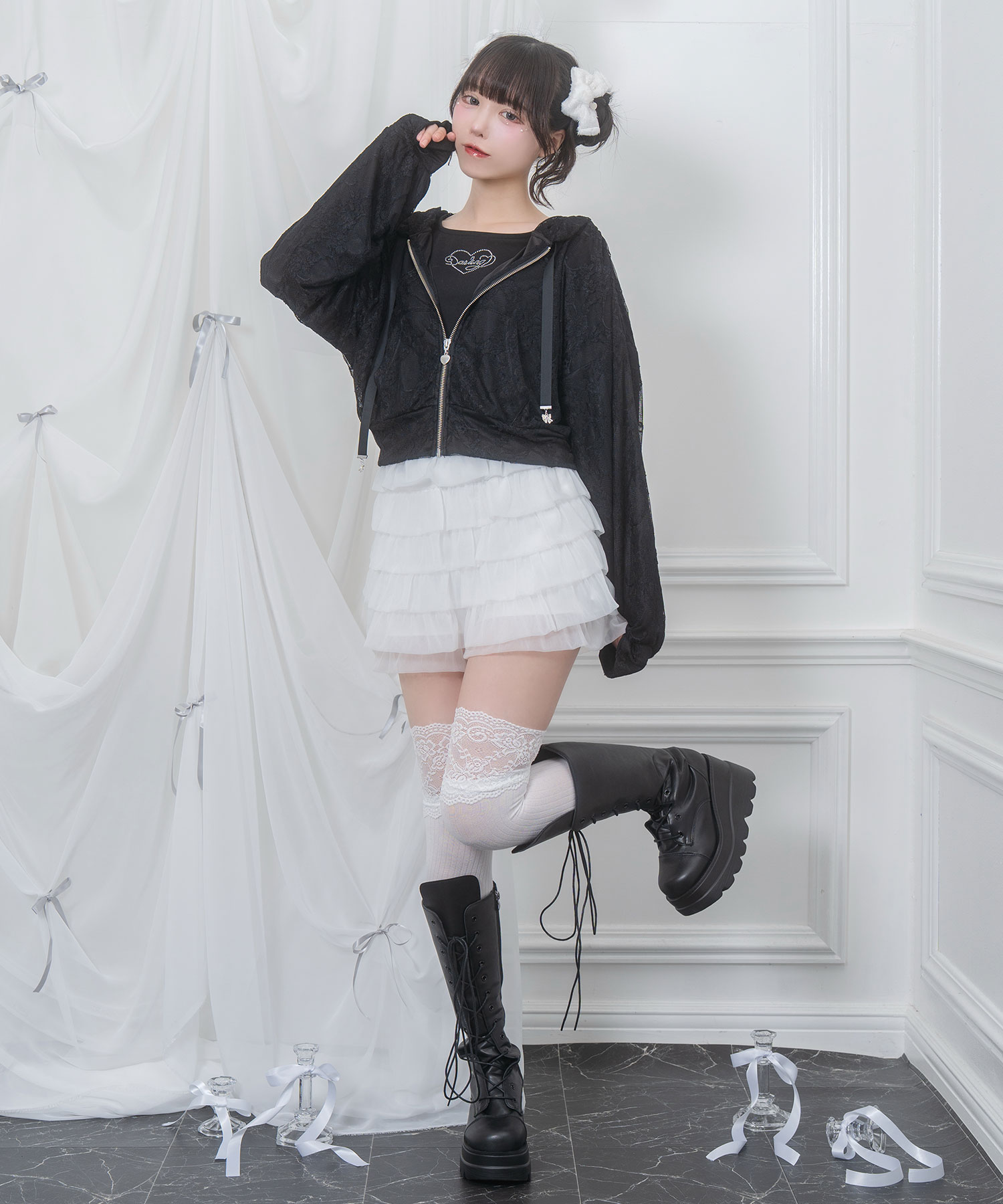 リボンチャームレースパーカー