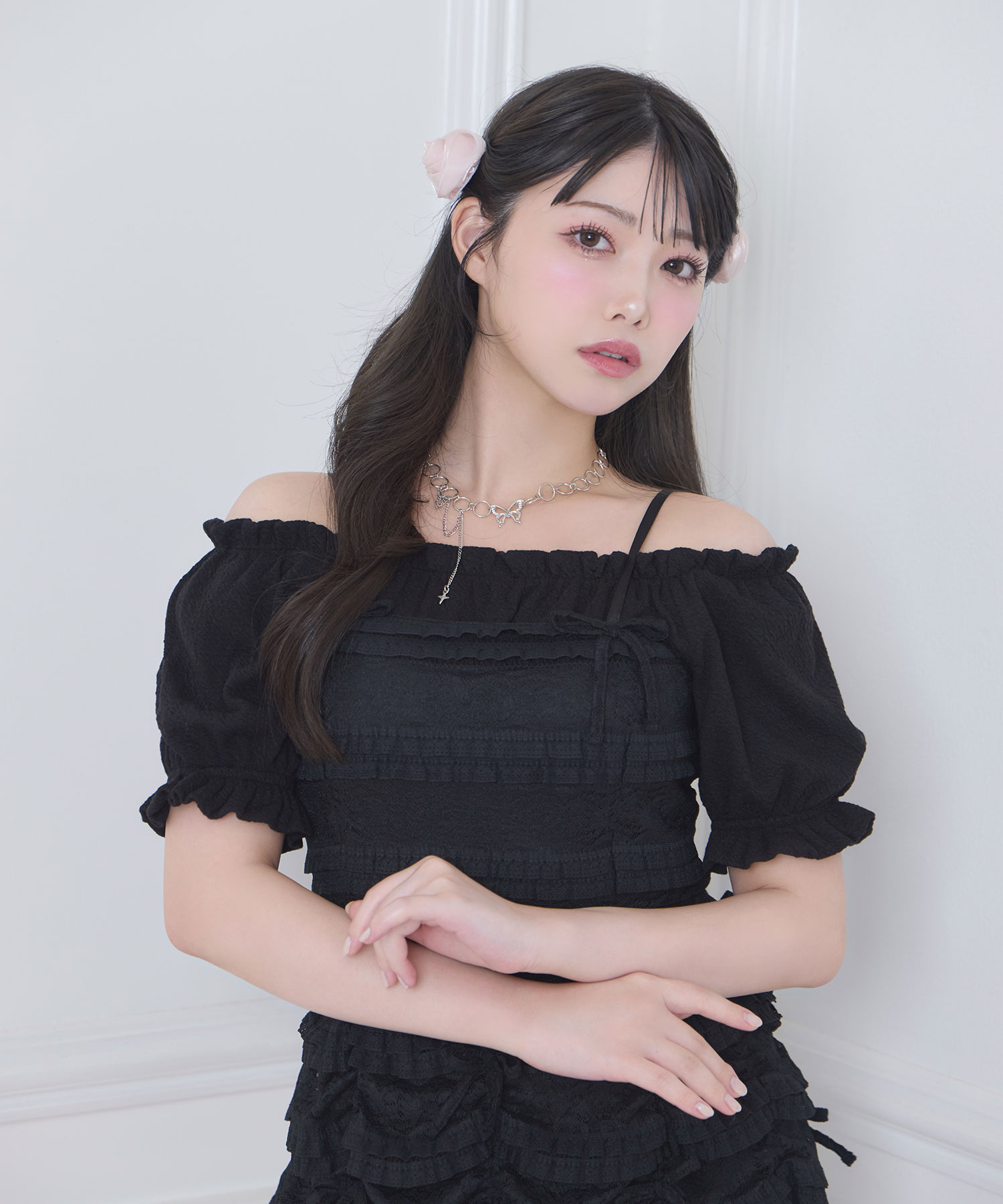 ALVINAbyGOLDS♡ビジューチャーム付き♡段々フリルレース♡キャミワンピ ALVINAbyGOLDS♡ビジューチャーム付き♡段々フリルレース