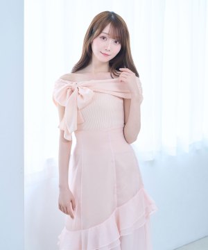 airly ribbon off shoulder tops