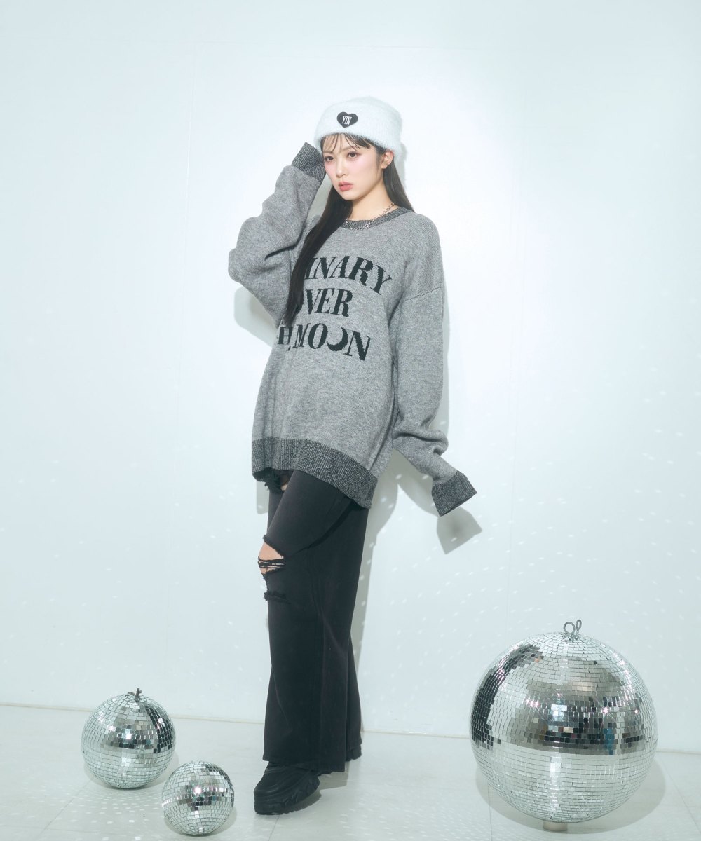 UNISEX ジャガードロゴニット