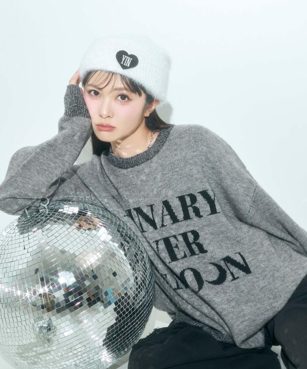 UNISEX ジャガードロゴニット