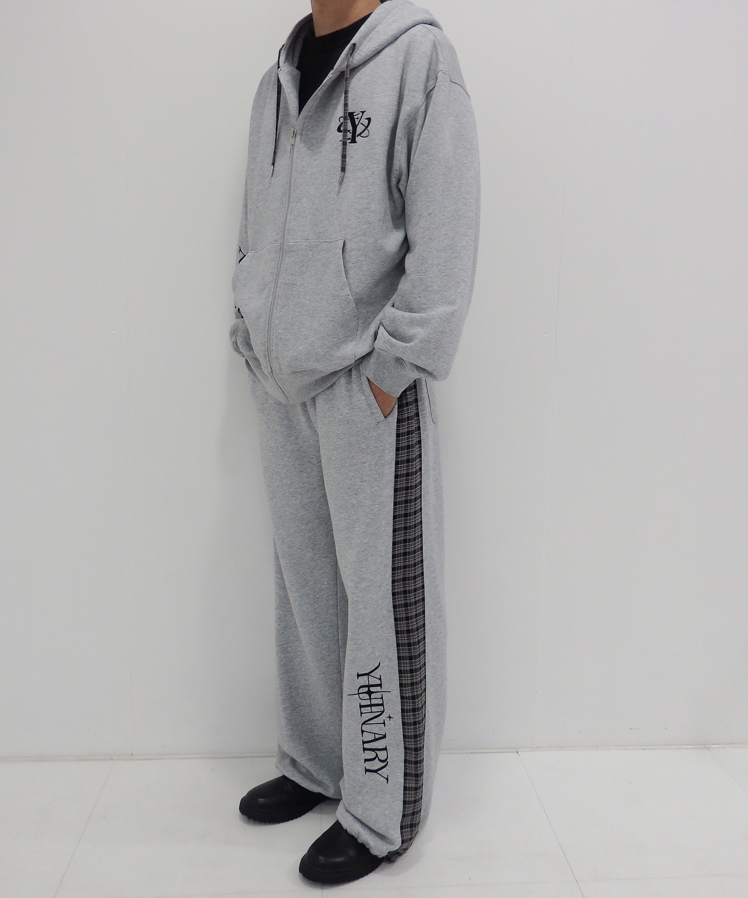 the apartment BLANKMAG PFNUスウェット L the Apartment BLANKMAG PFNU スウェットLサイズ（2025年最新