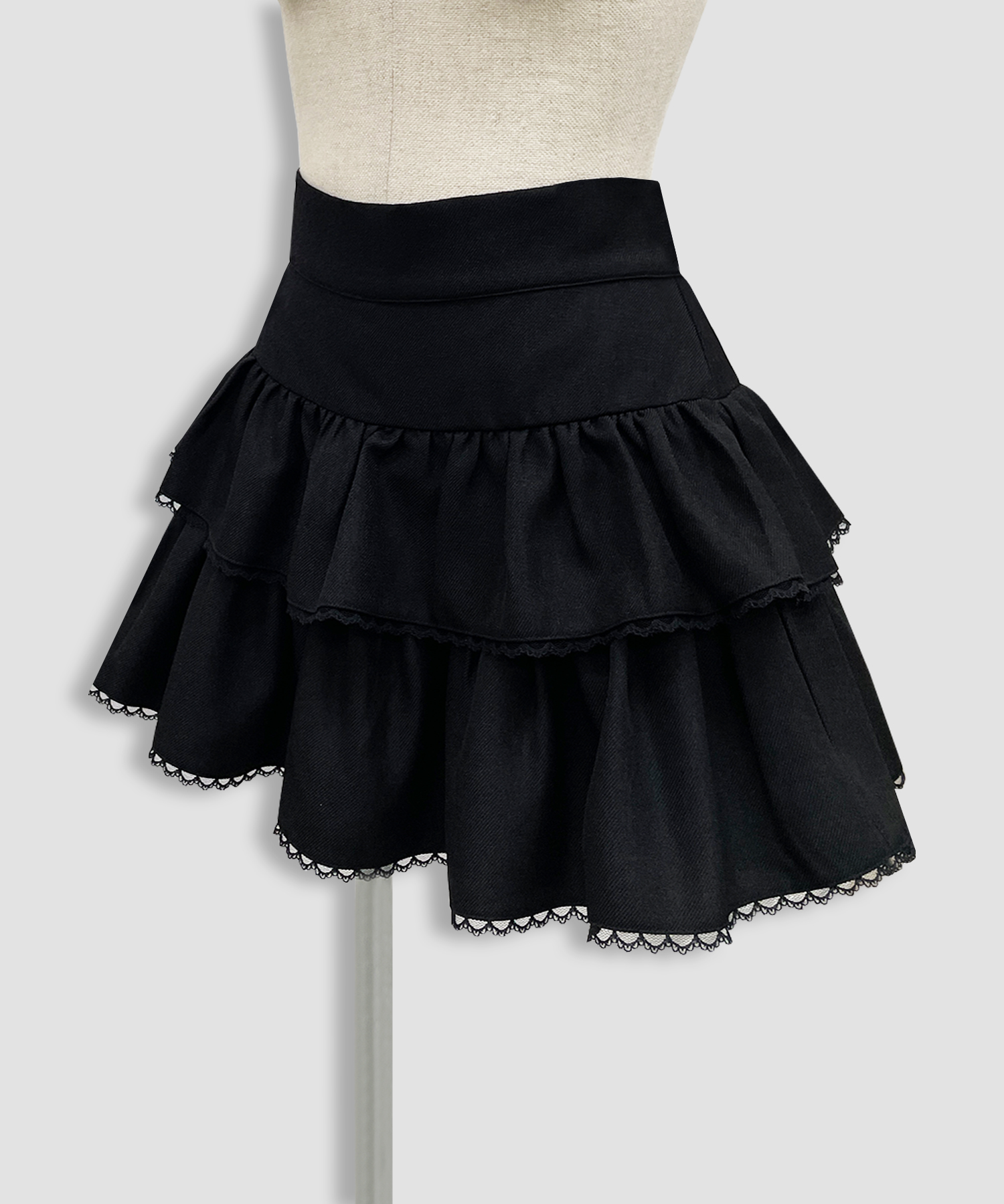 フリルティアードスカパン