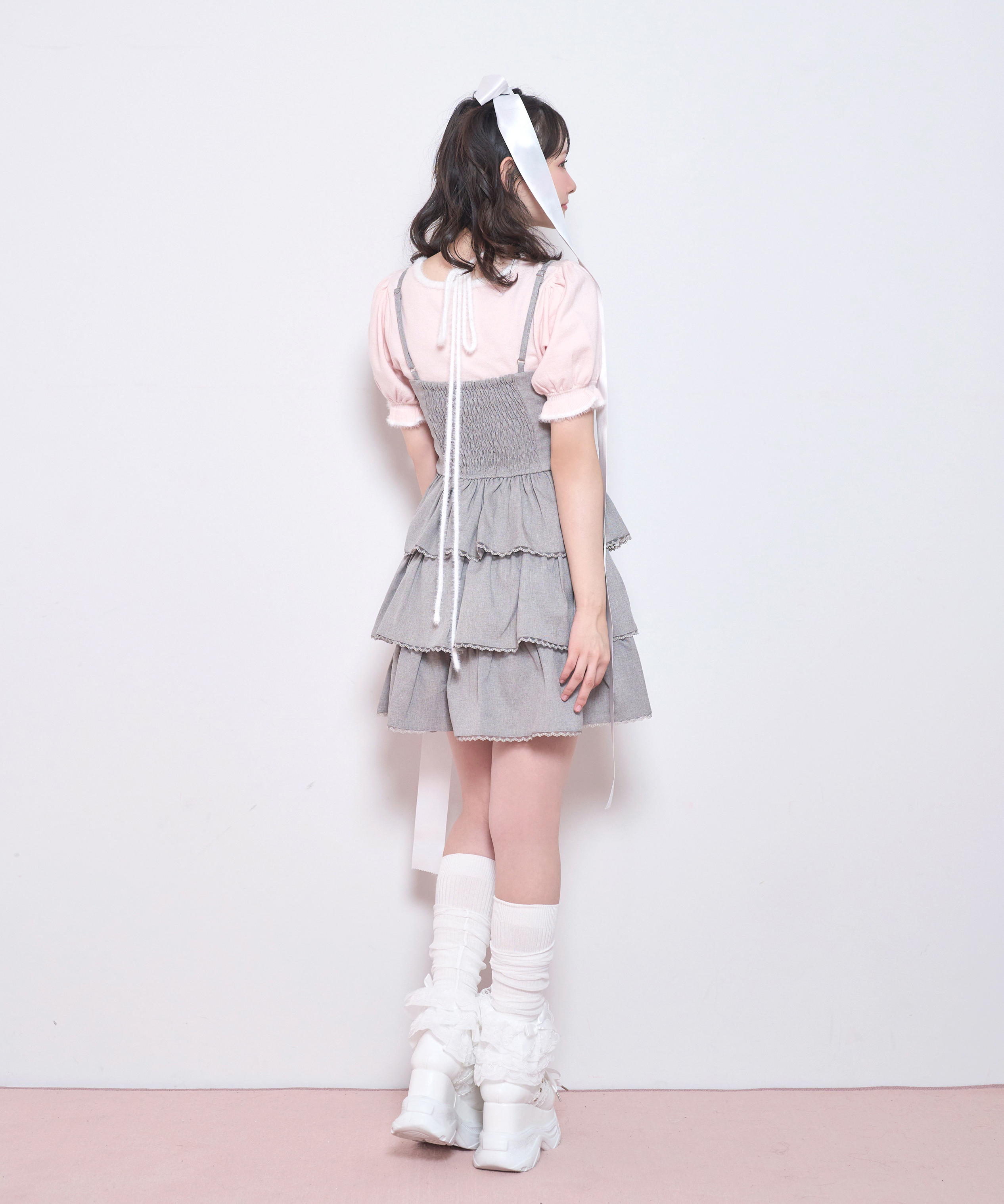 リボンロゴチャーム3段フリルジャンスカ