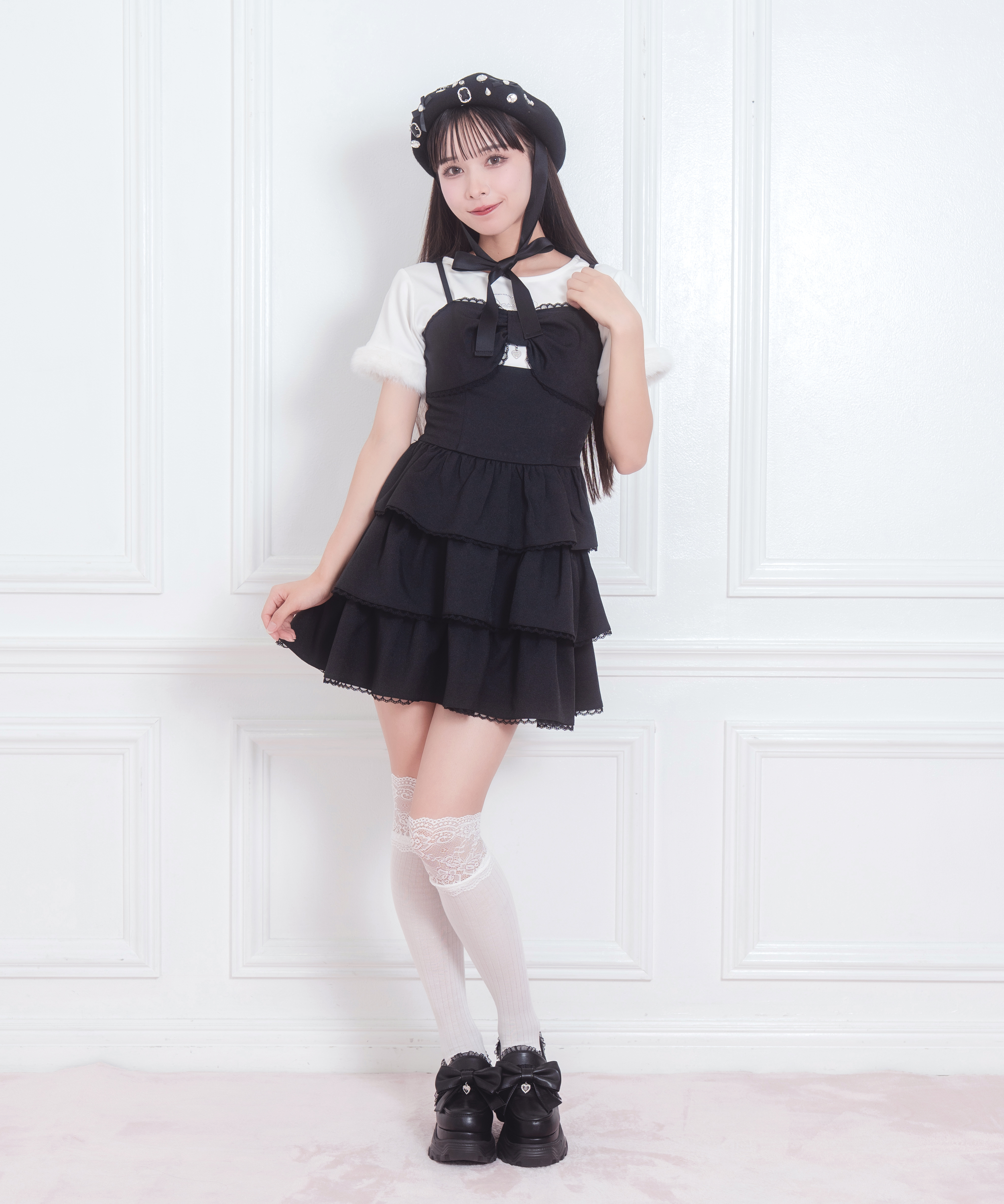 リボンロゴチャーム3段フリルジャンスカ