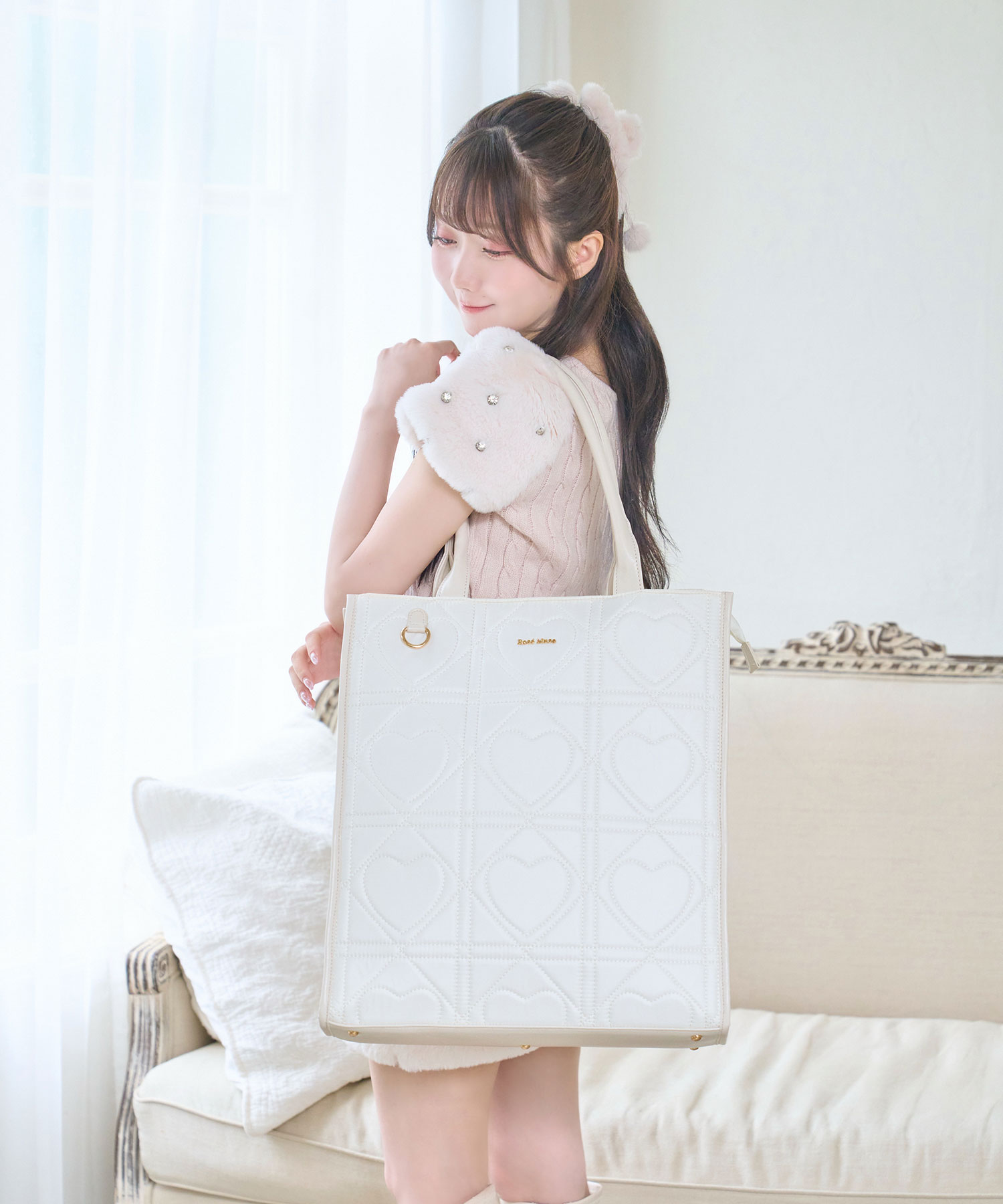 Heart quilted lightweight tote