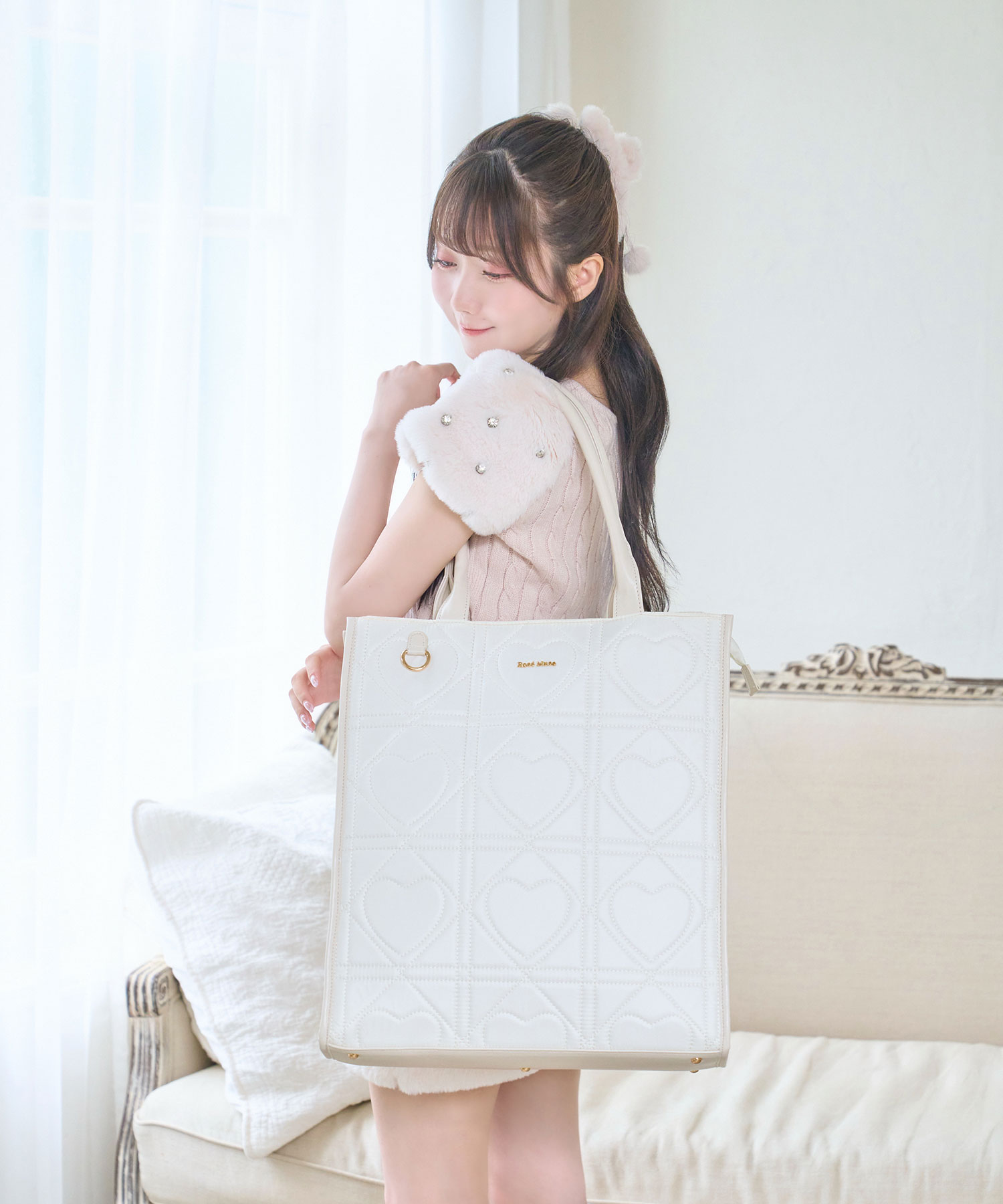 Heart quilted lightweight tote