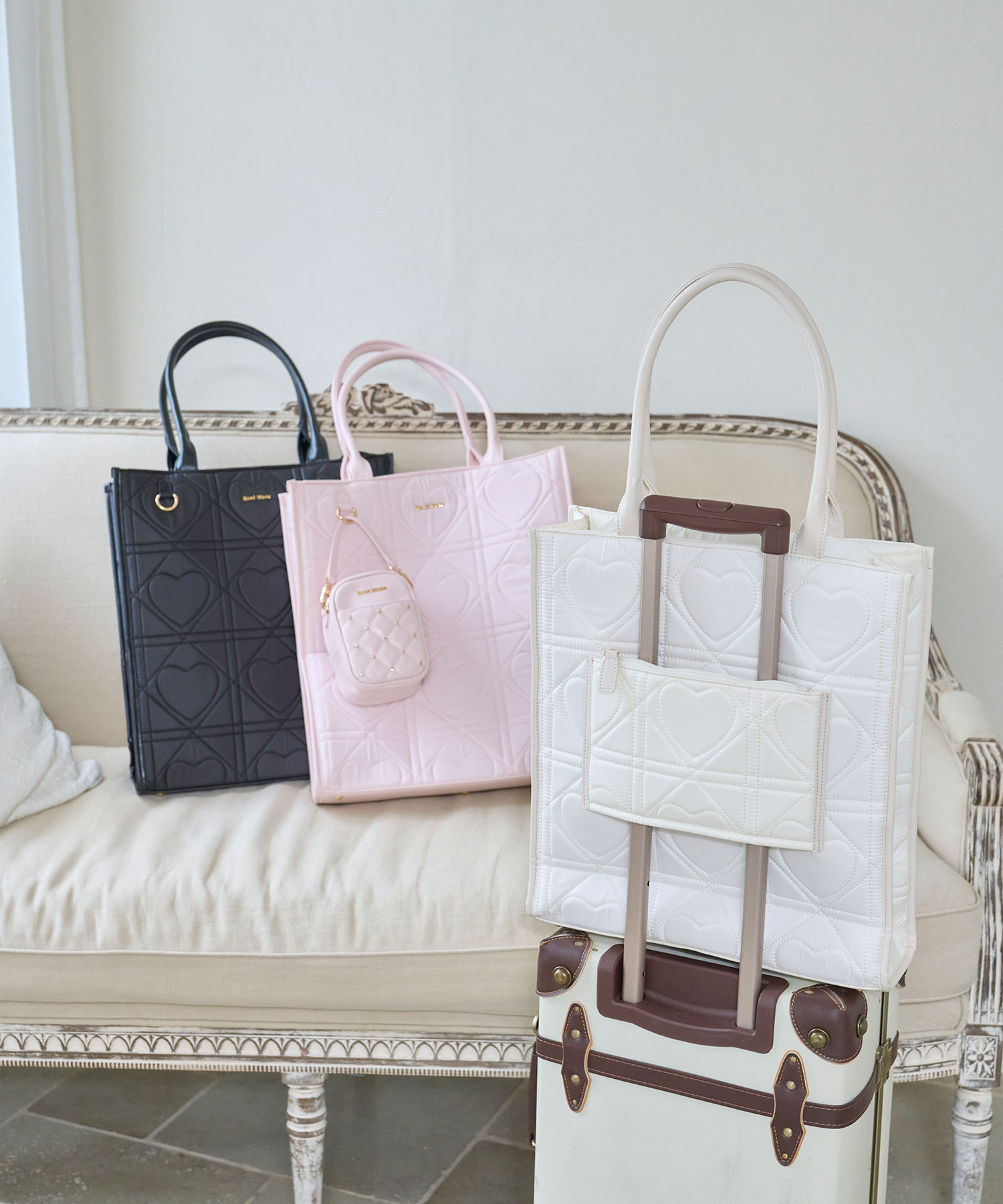 Heart quilted lightweight tote