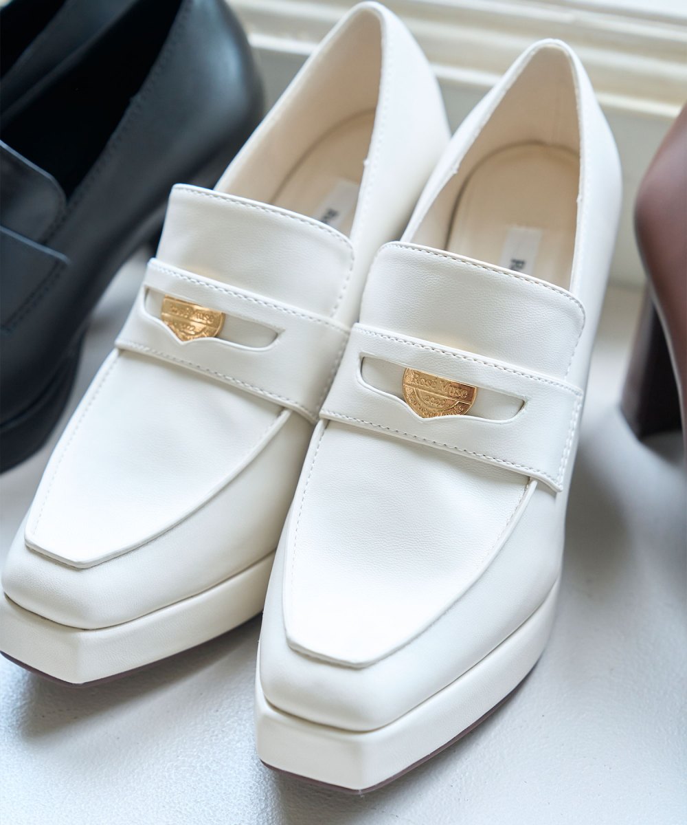 Coin loafer pumps