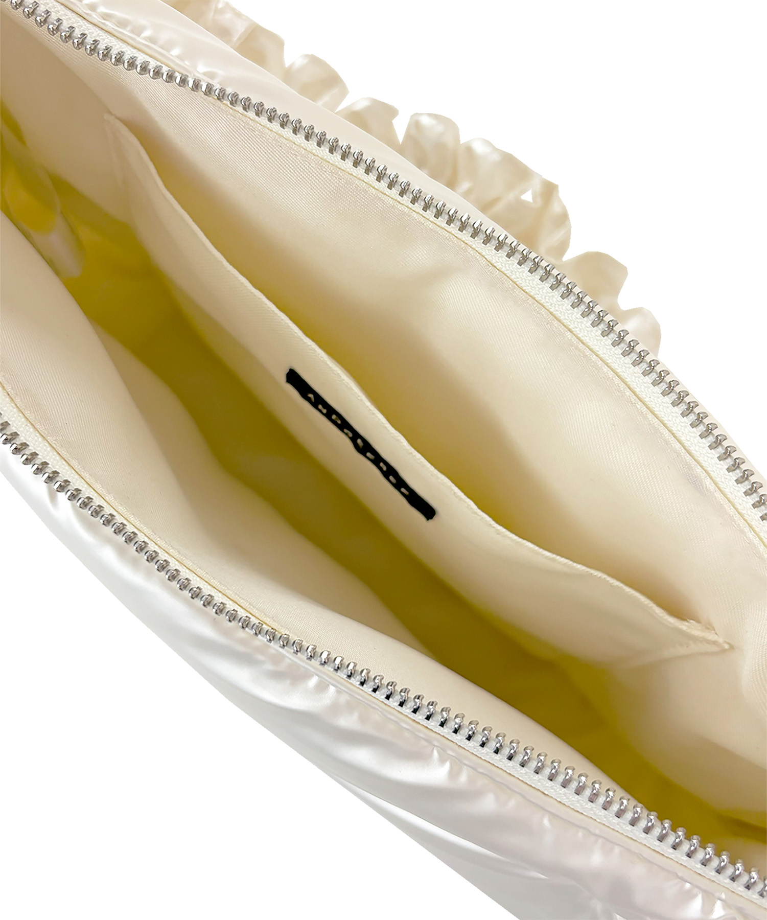 ギャザーパフィーショルダーバッグ