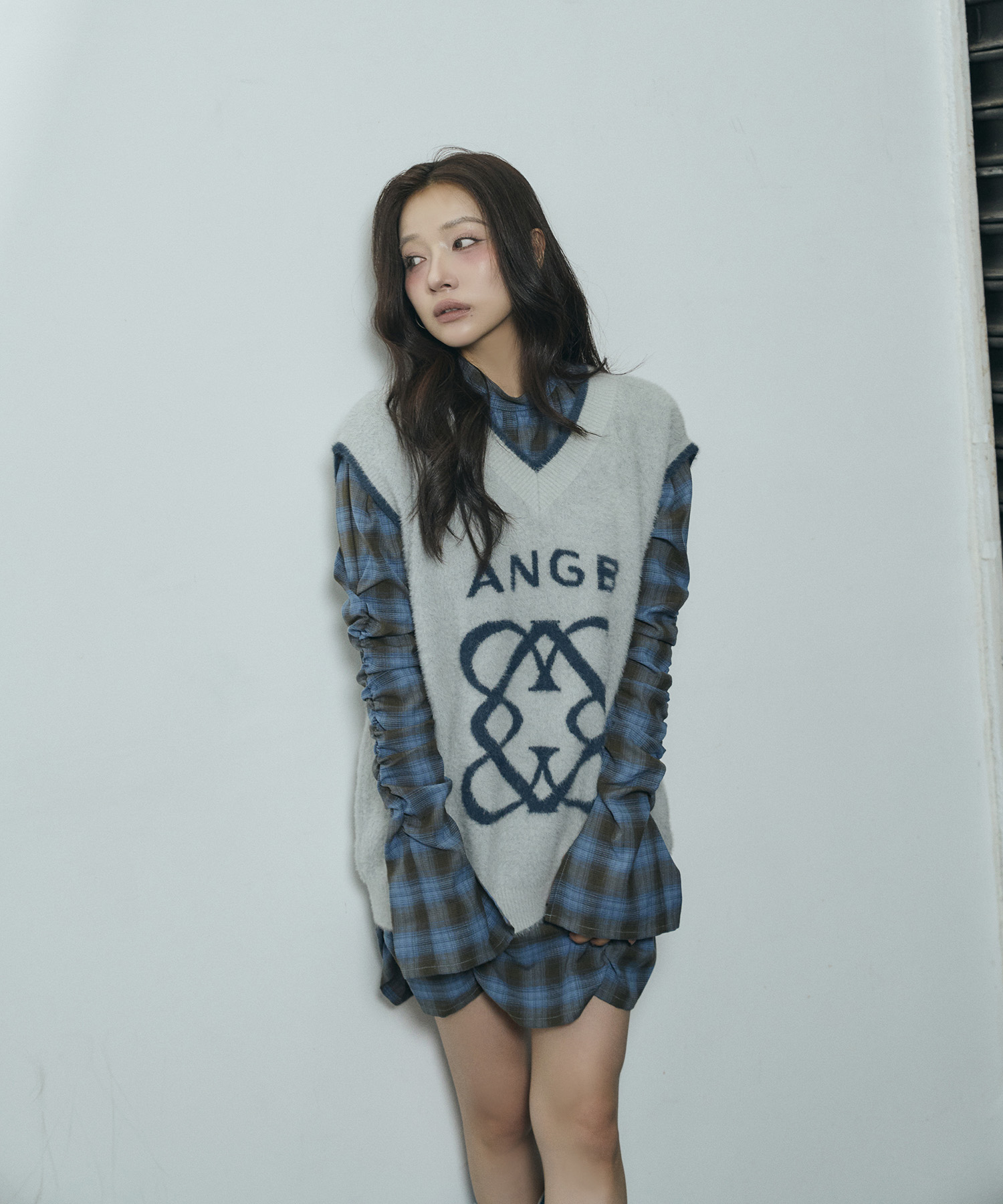 UNISEX エンブレムシャギーベスト