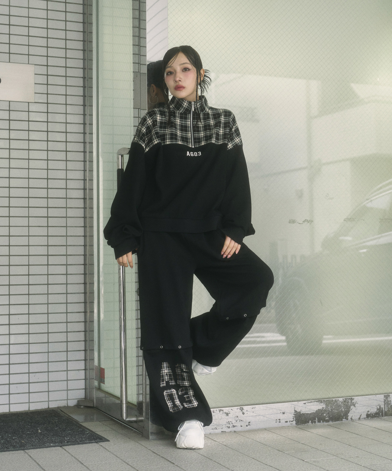 UNISEX 2WAYチェックロゴスウェットパンツ