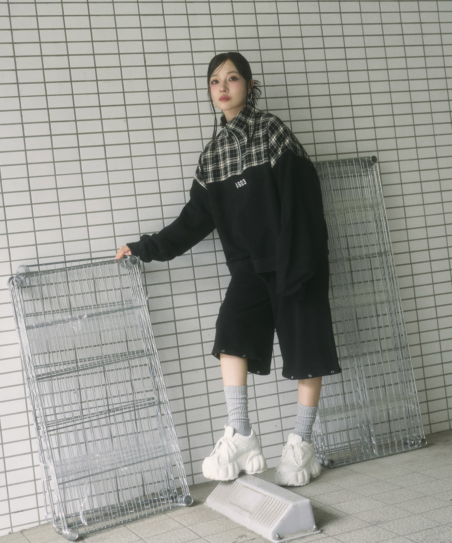 UNISEX 2WAYチェックロゴスウェットパンツ – BUNNY APARTMENT