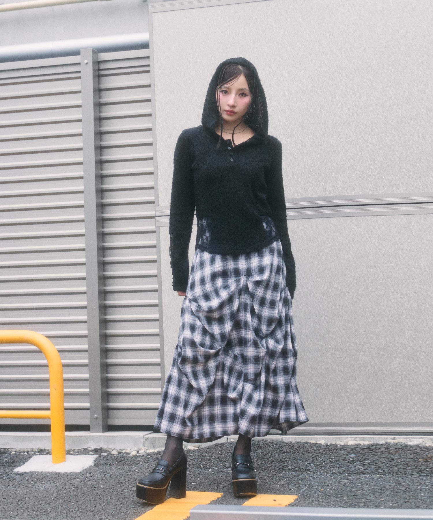 チェックランダムピックスカート