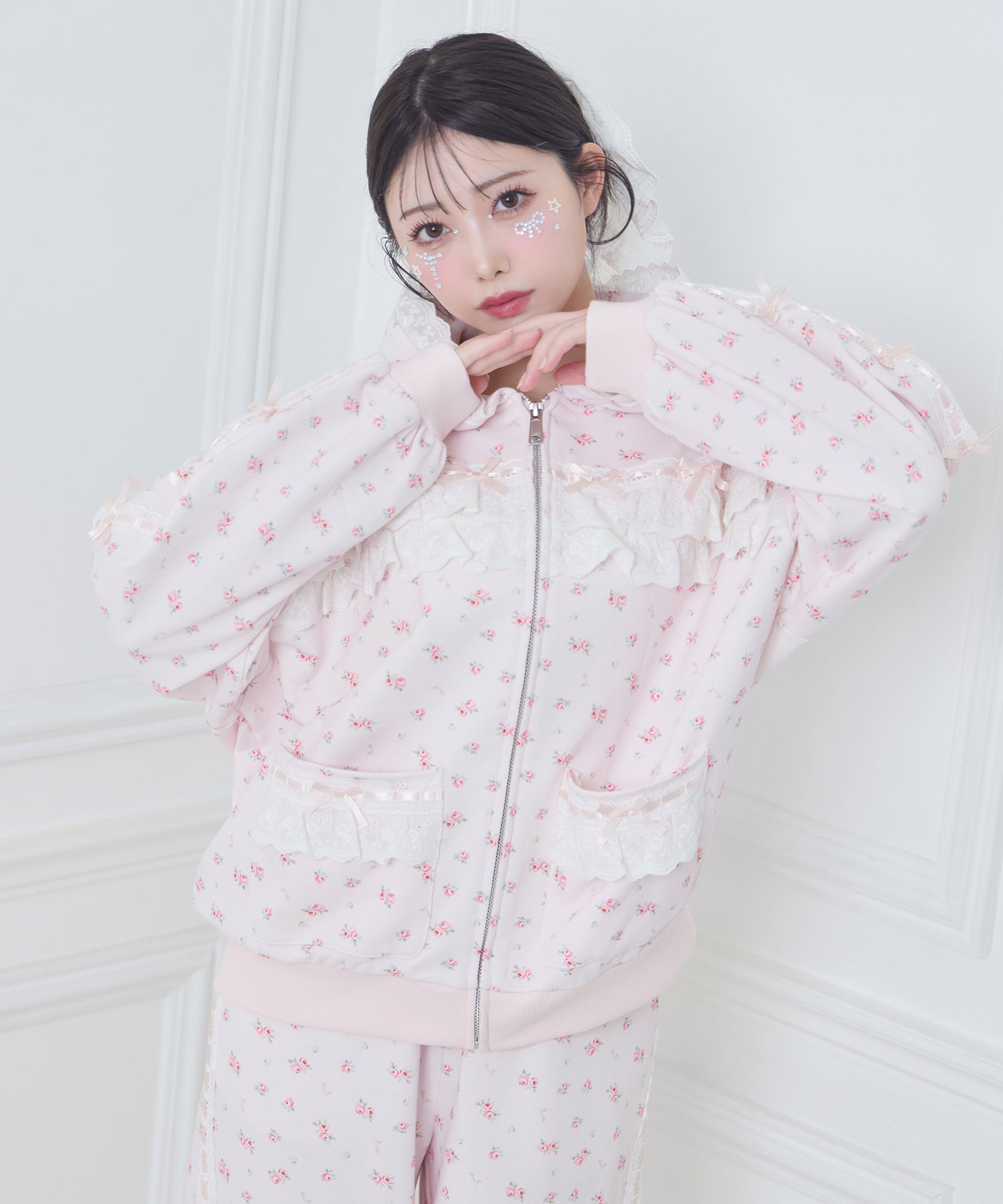 コットンフリルジップパーカー