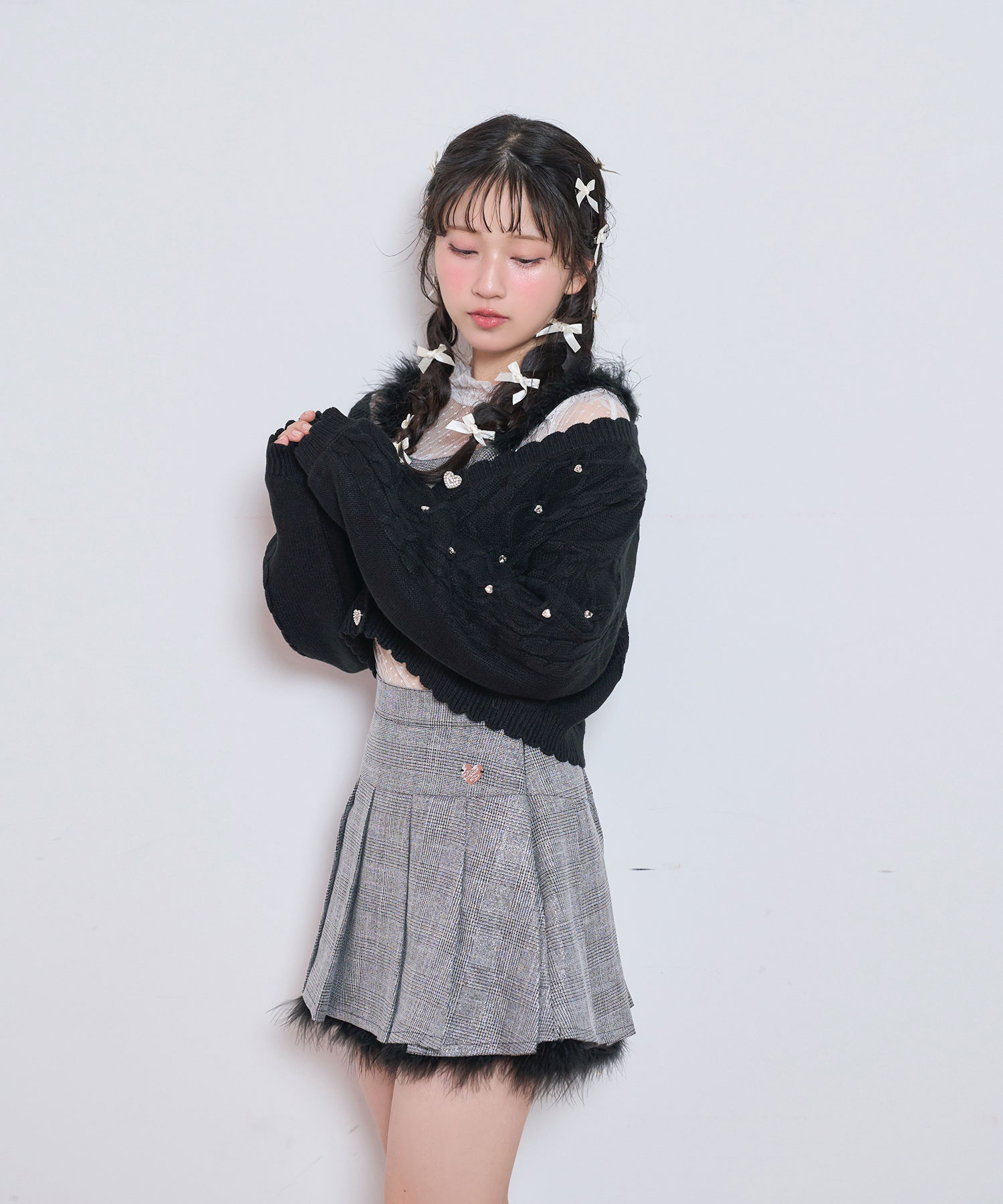 ハートビジューショートカーディガン