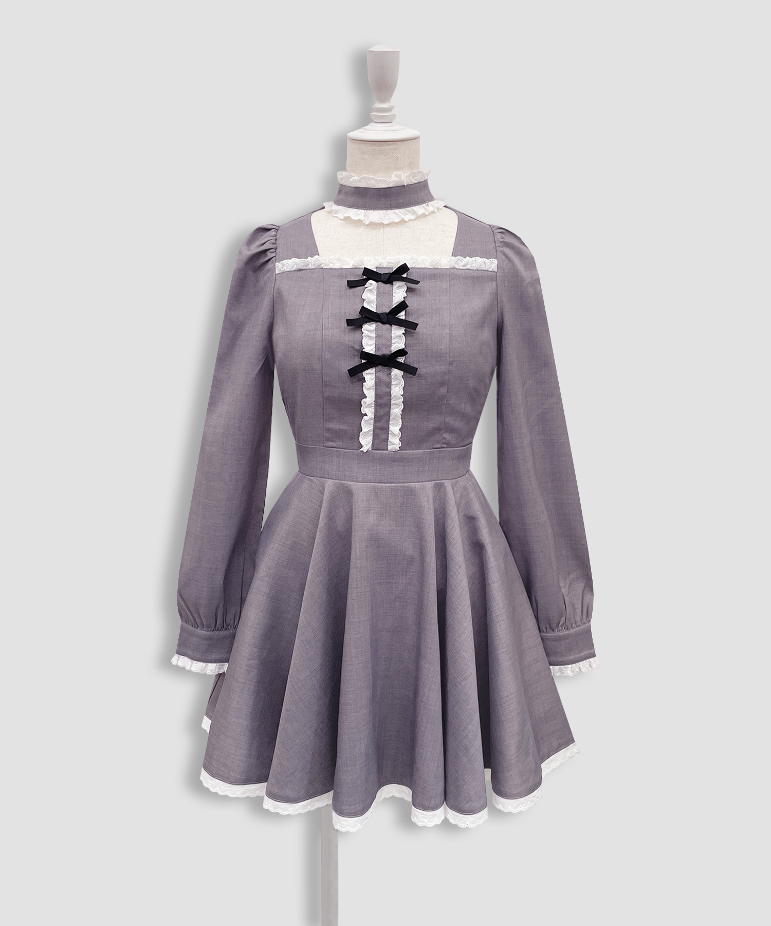 コットンレースデコルテ開きワンピース