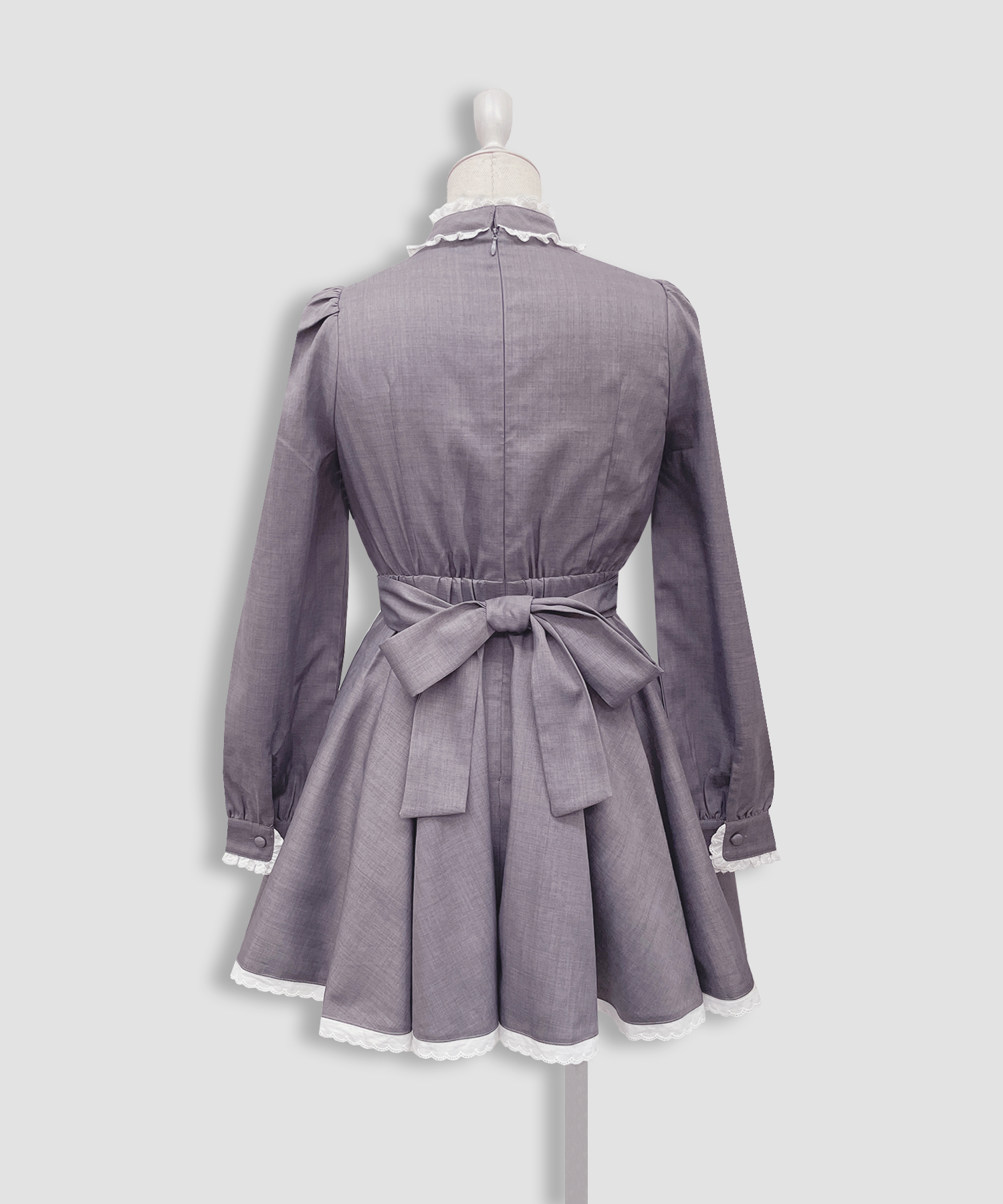 コットンレースデコルテ開きワンピース