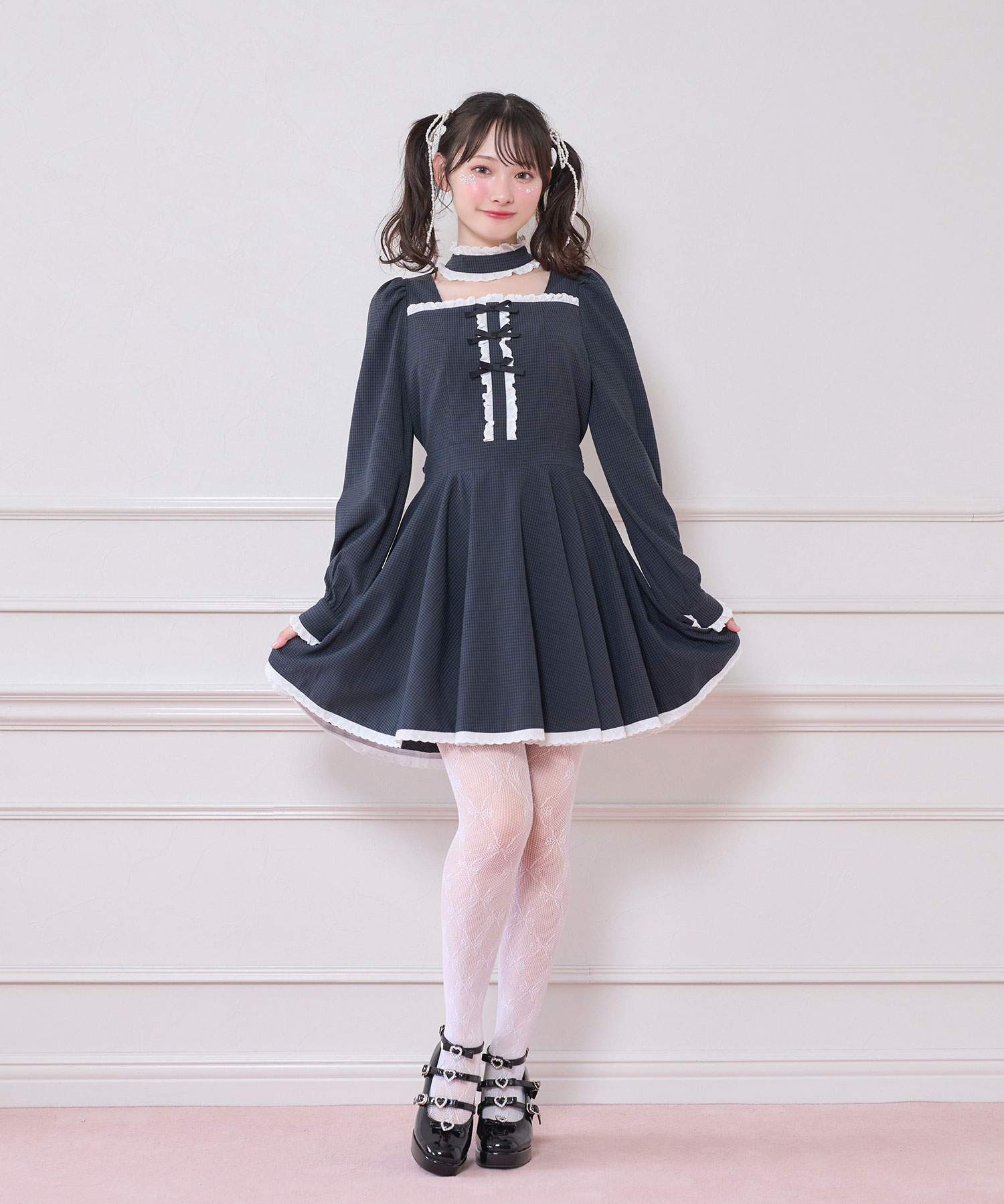ペットアポルテ(ワンピース) コットンレースデコルテ開きワンピース – BUNNY APARTMENT