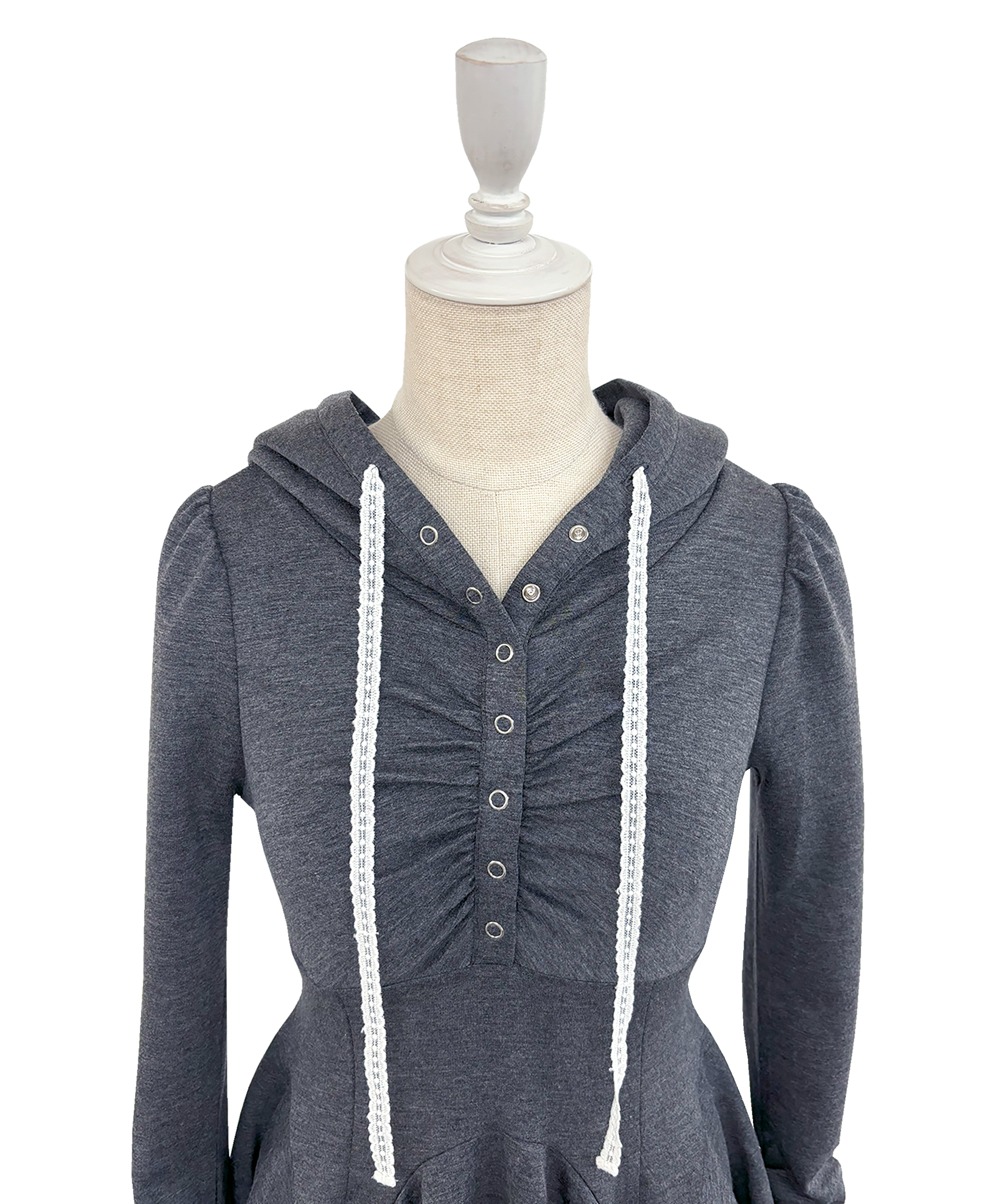Hoodie OP with shorts – BUNNY APARTMENT