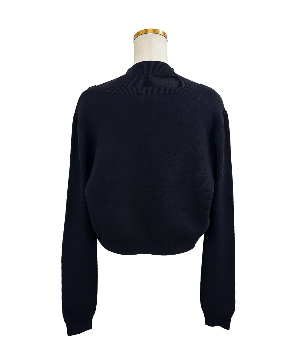 Chest charm Ens. knit tops