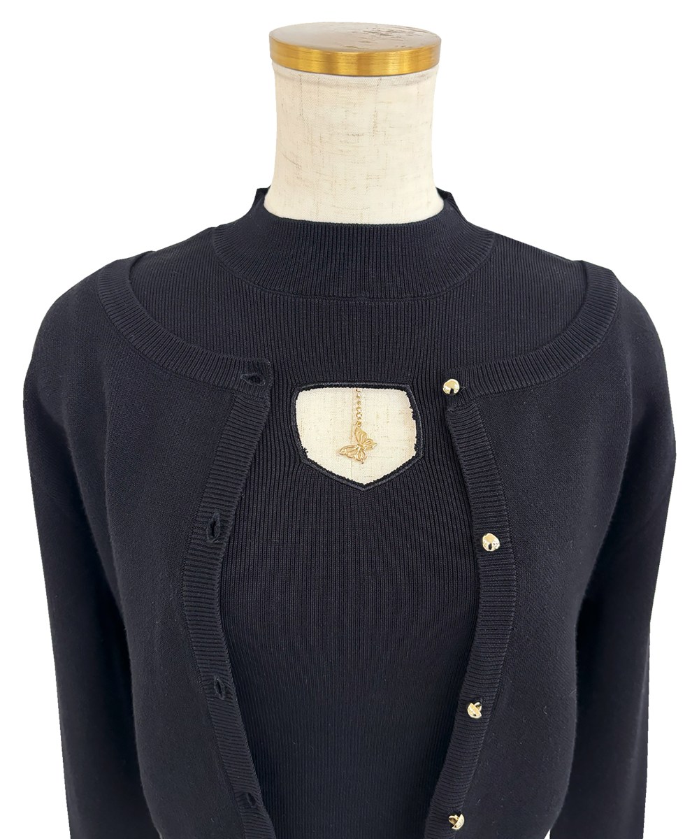 Chest charm Ens. knit tops