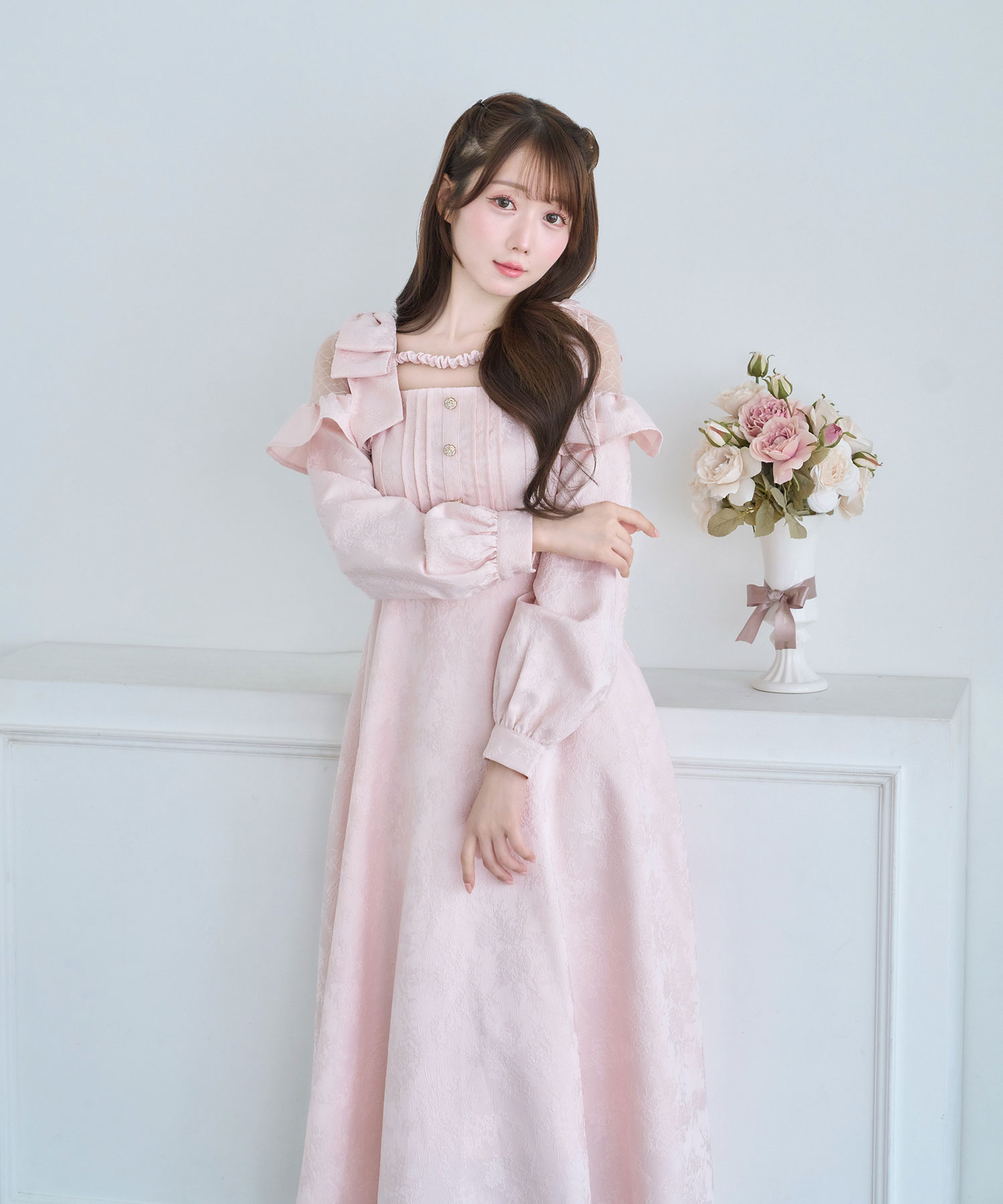 Lace switching jacquard dress – BUNNY APARTMENT